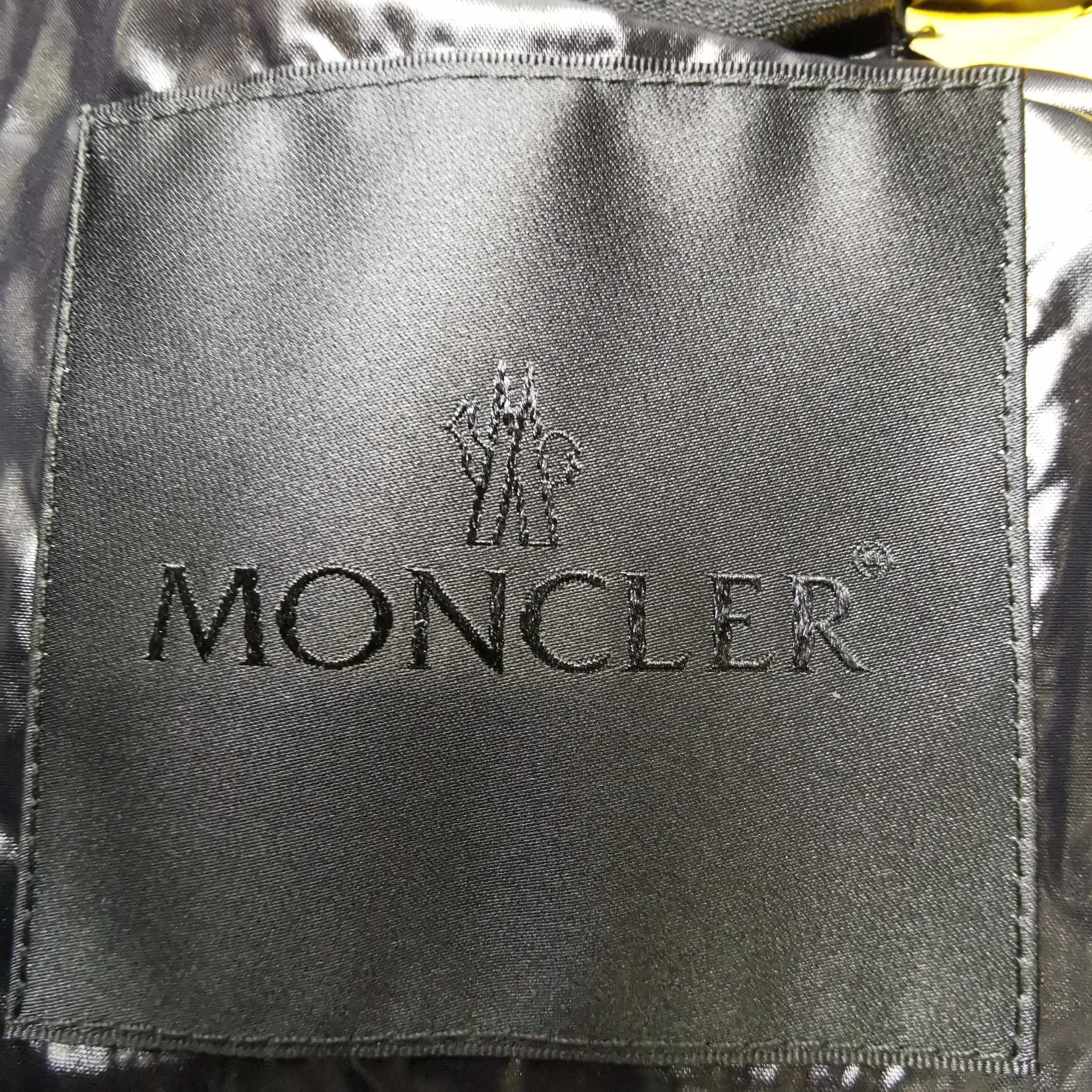 Moncler Moncler Logo Single-Breasted Down Jacket Size M Size US M / EU 48-50 / 2 - 10 Thumbnail