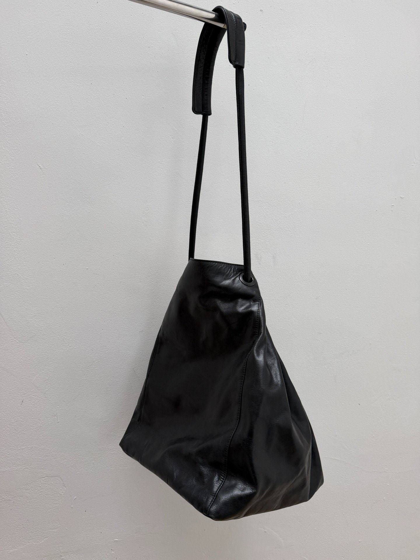 Yohji Yamamoto Yohji Yamamoto Pleated Leather Tote Size ONE SIZE - 6 Thumbnail