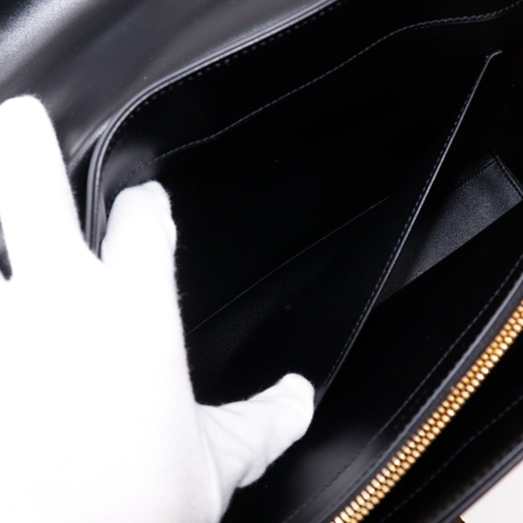 Celine Celine 16 Sze Classic Handbag 2-Way Shoulder Bag 187373BEY Calfskin Black 2-way A5 Turnlock Women's Size ONE SIZE - 9 Thumbnail