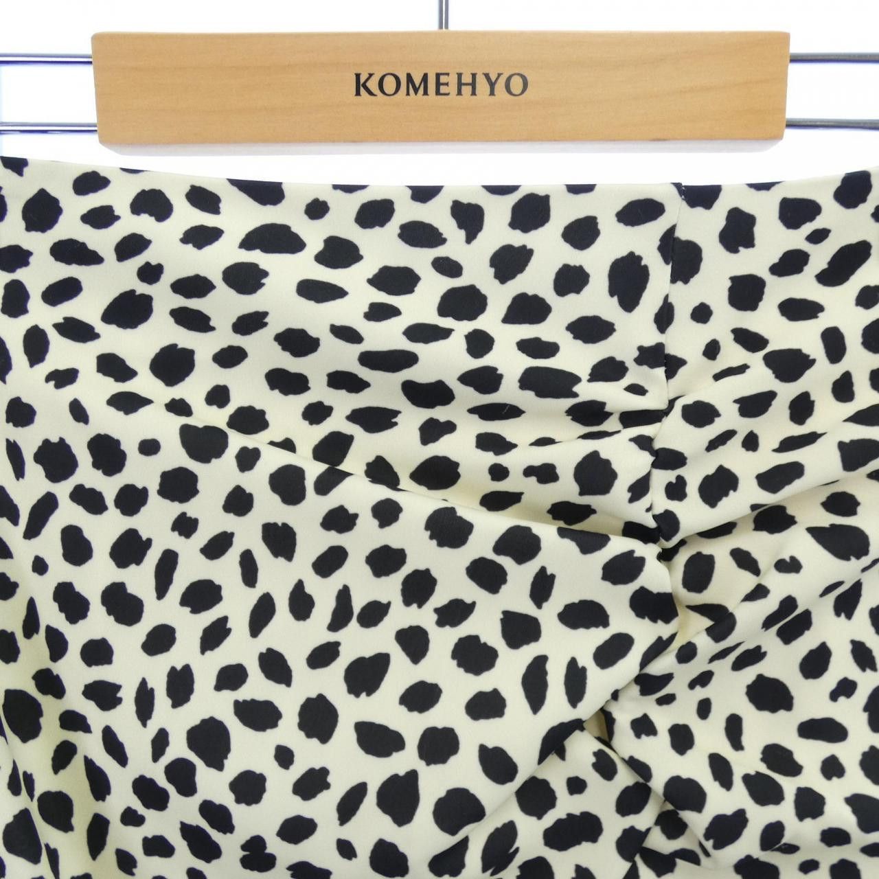 Other Other TONAL Skirt Textile Skirts 009-120002 DUTY FREE for USA Size ONE SIZE - 4 Thumbnail