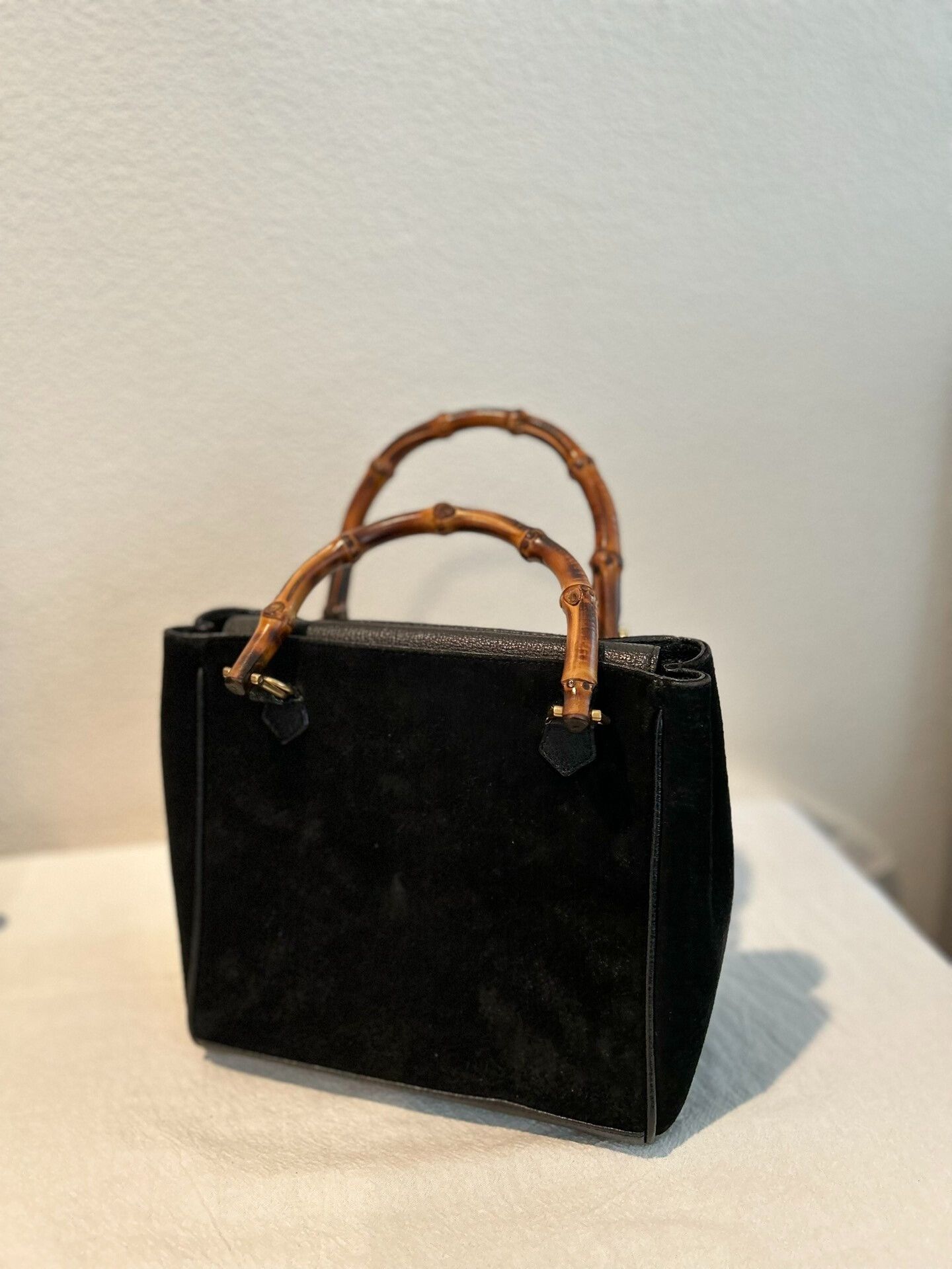 Gucci Gucci Suede Bamboo Handle Bag Size ONE SIZE - 2 Thumbnail