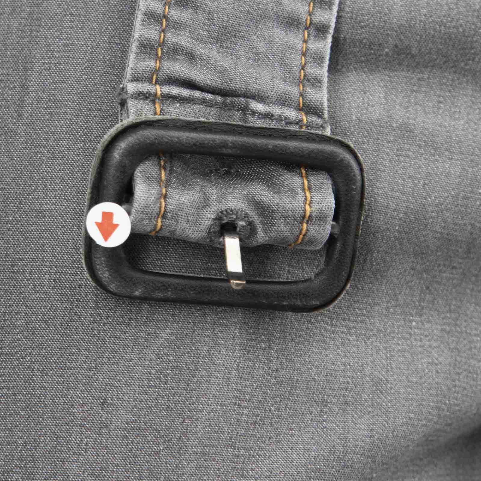 Burberry Grey Lightweight Denim Belted Jeans Size 25" / US 0 / IT 36 - 9 Thumbnail