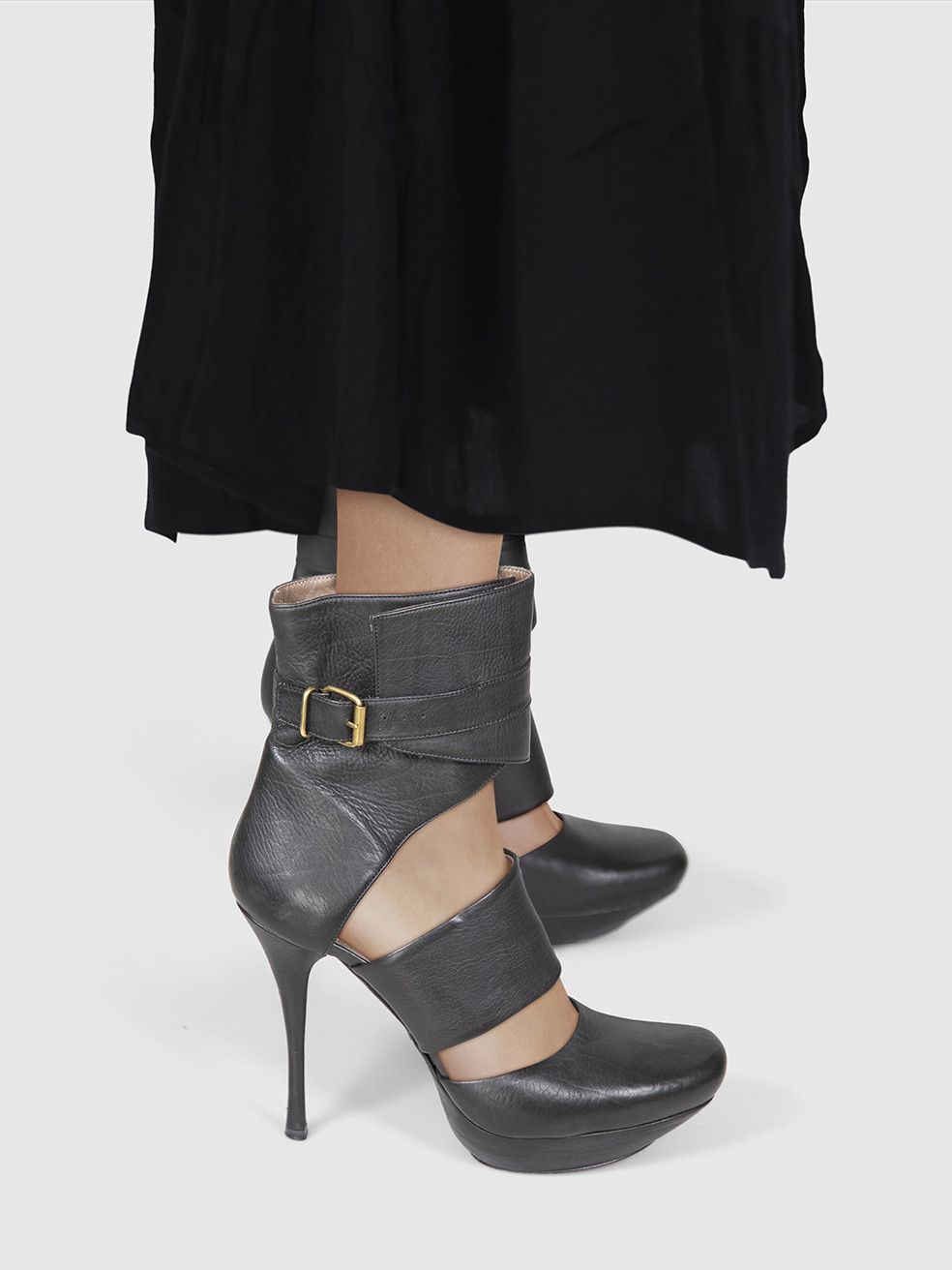 Lanvin Black Leather Cutout Ankle Boots Size US 9 / IT 39 - 2 Thumbnail
