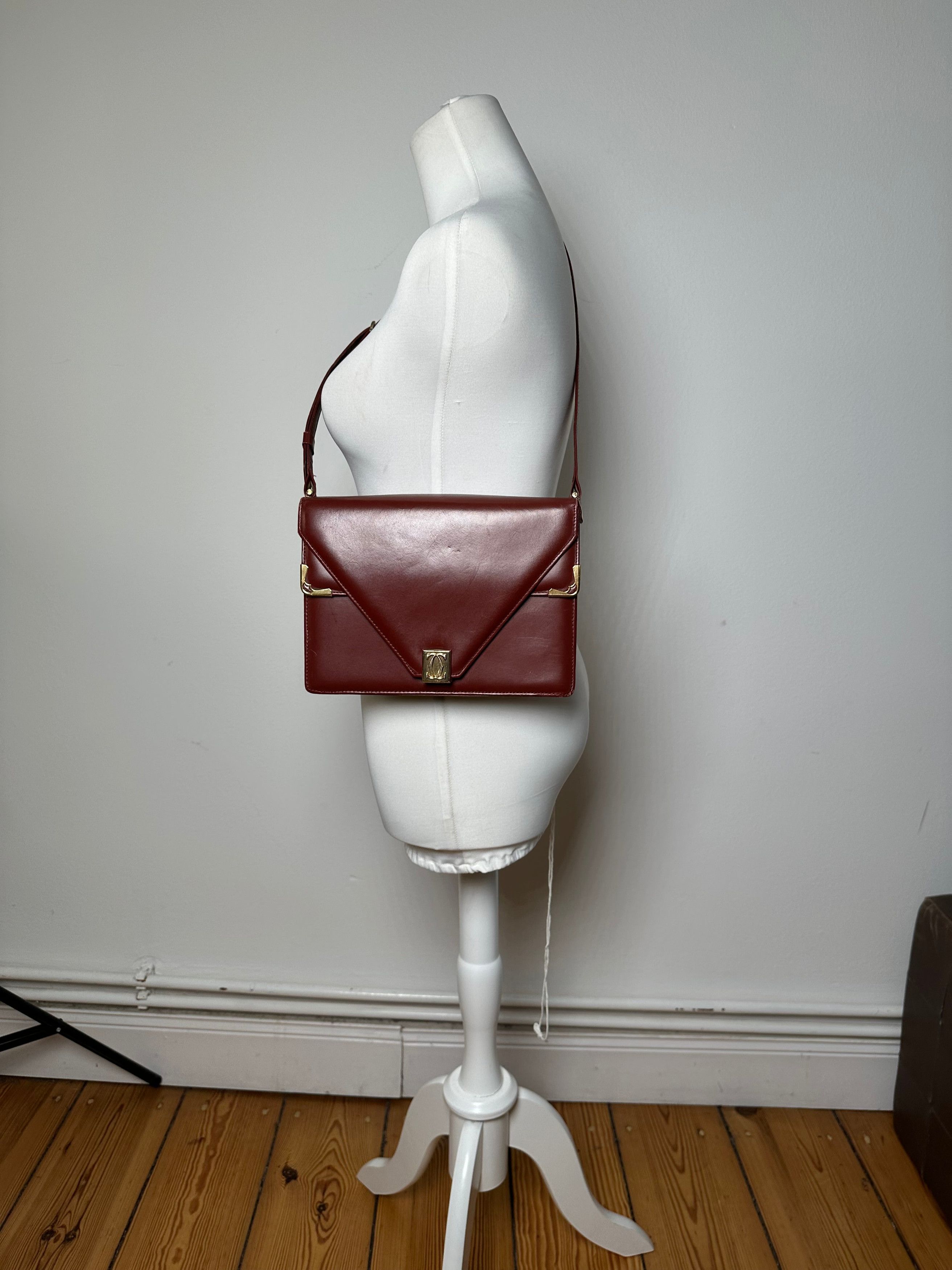 Cartier Vintage Leather Shoulder Bag Burgundy Size ONE SIZE - 5 Thumbnail