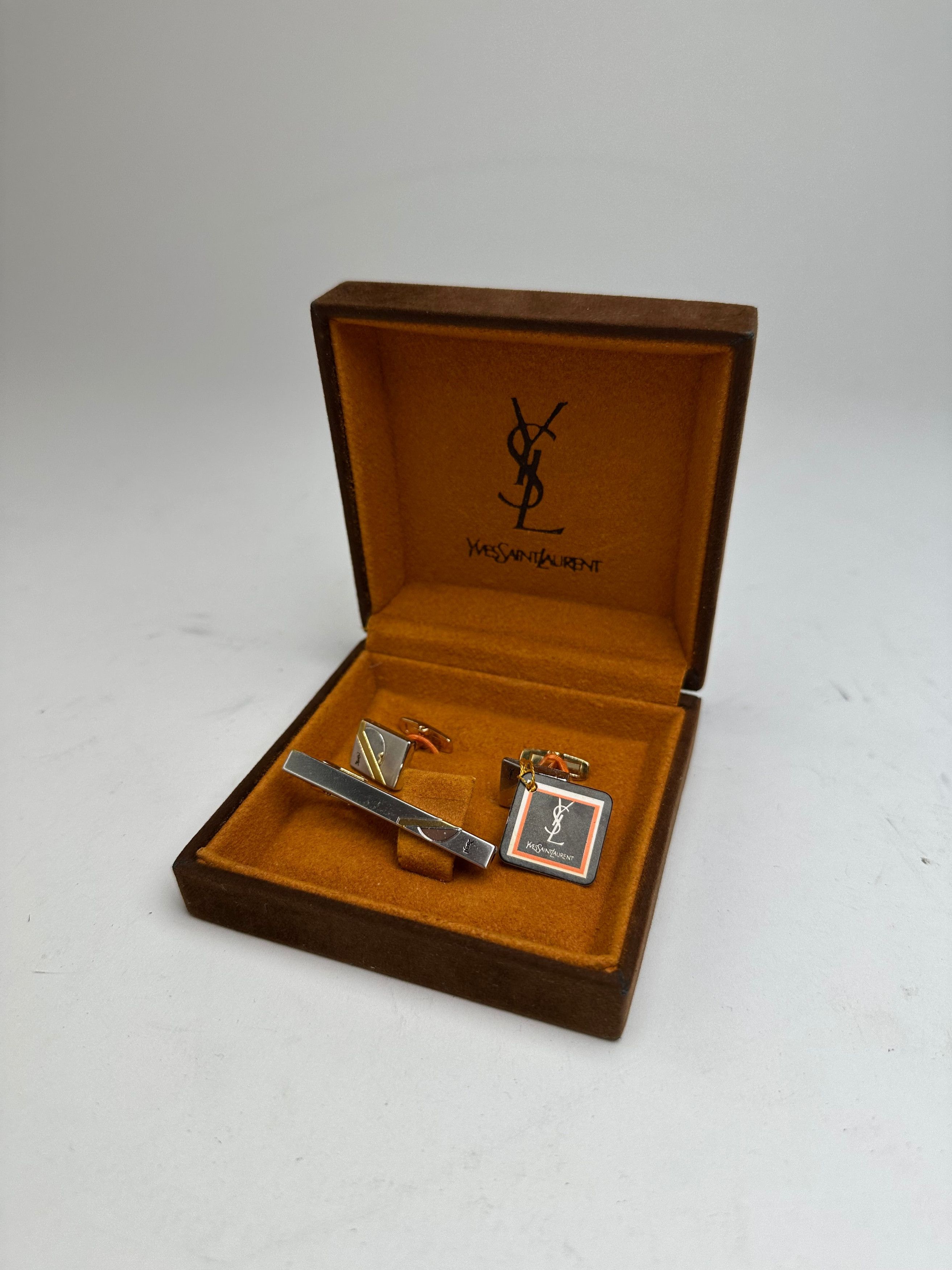 Other Vintage Yves Saint Laurent Cufflinks Tie Clamp set Silver Size ONE SIZE - 5 Thumbnail