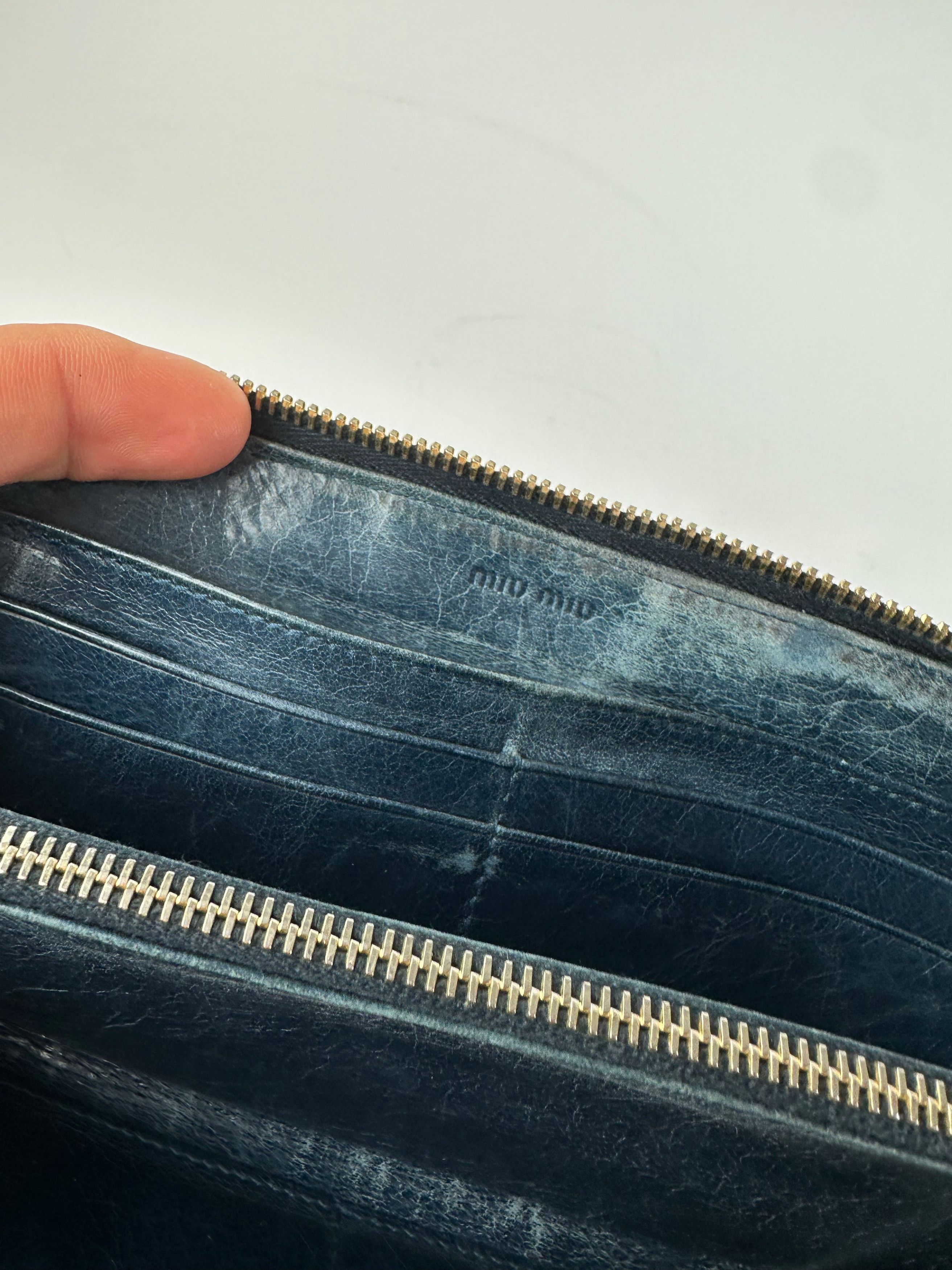 Miu Miu Vintage Leather Zippy Wallet Blue Size ONE SIZE - 5 Thumbnail