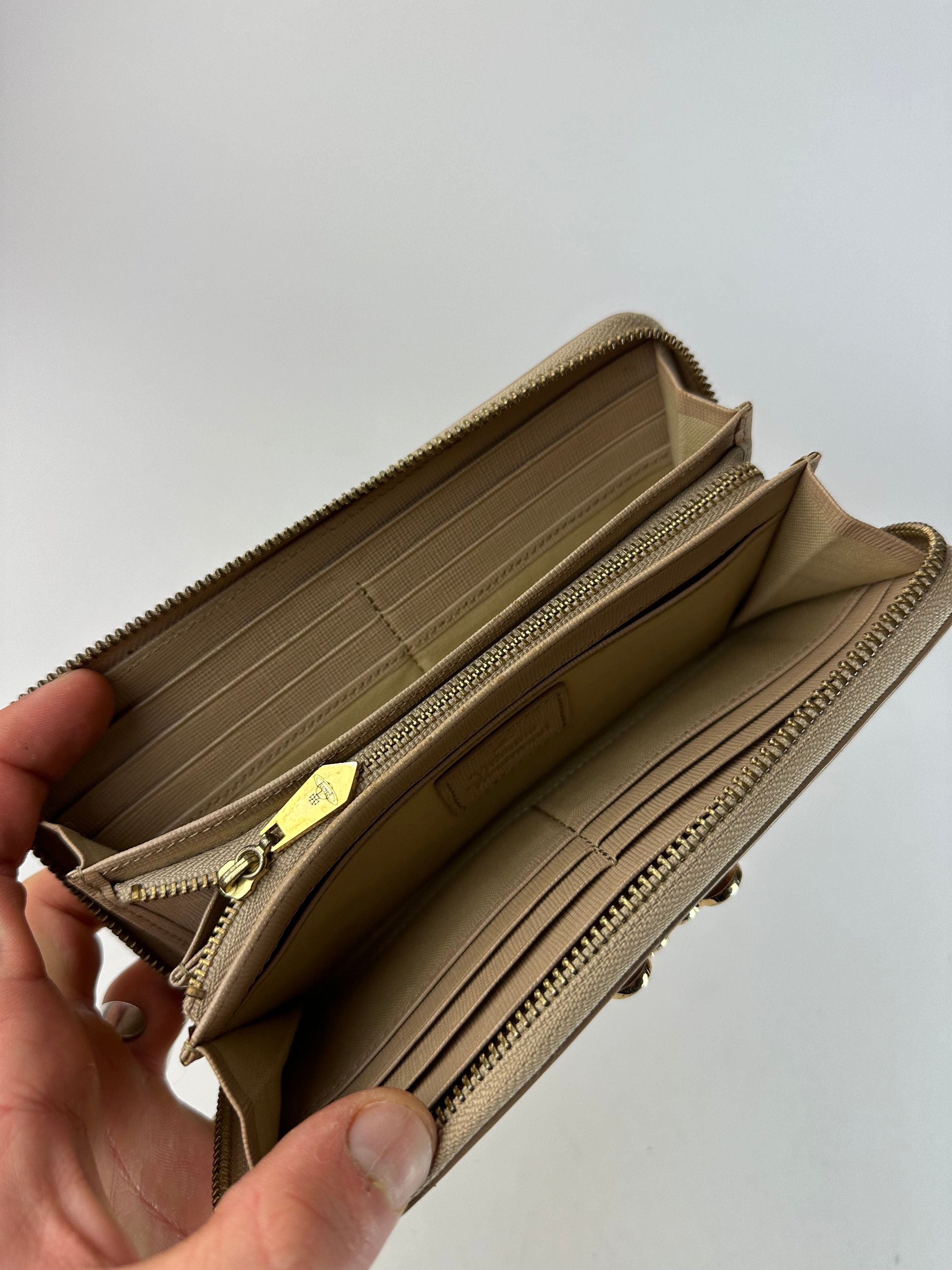 Other Vintage Vivienne Westwood Leather wallet Beige Size ONE SIZE - 4 Thumbnail