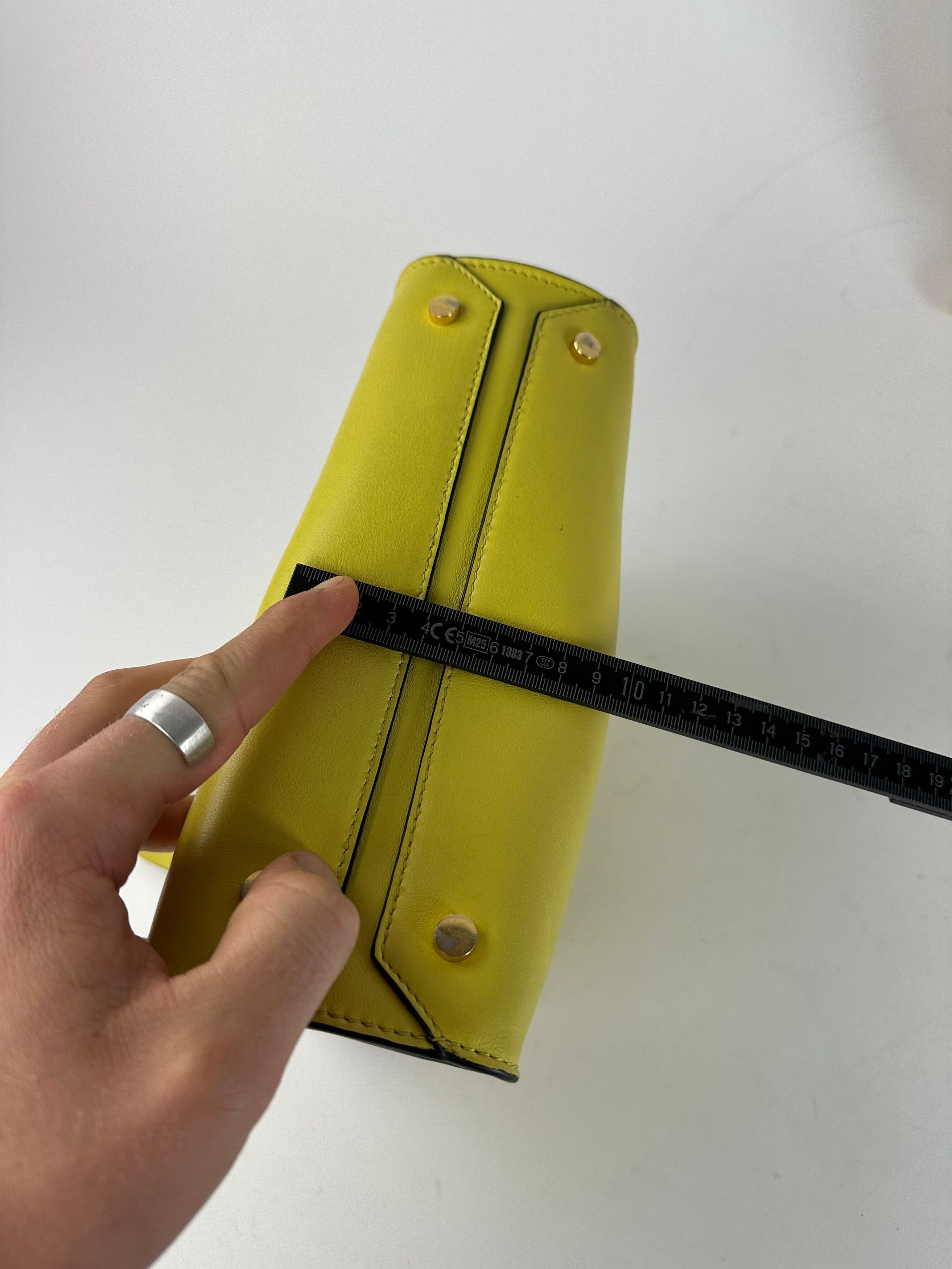 Marni Vintage Leather Handbag Yellow Size ONE SIZE - 10 Thumbnail