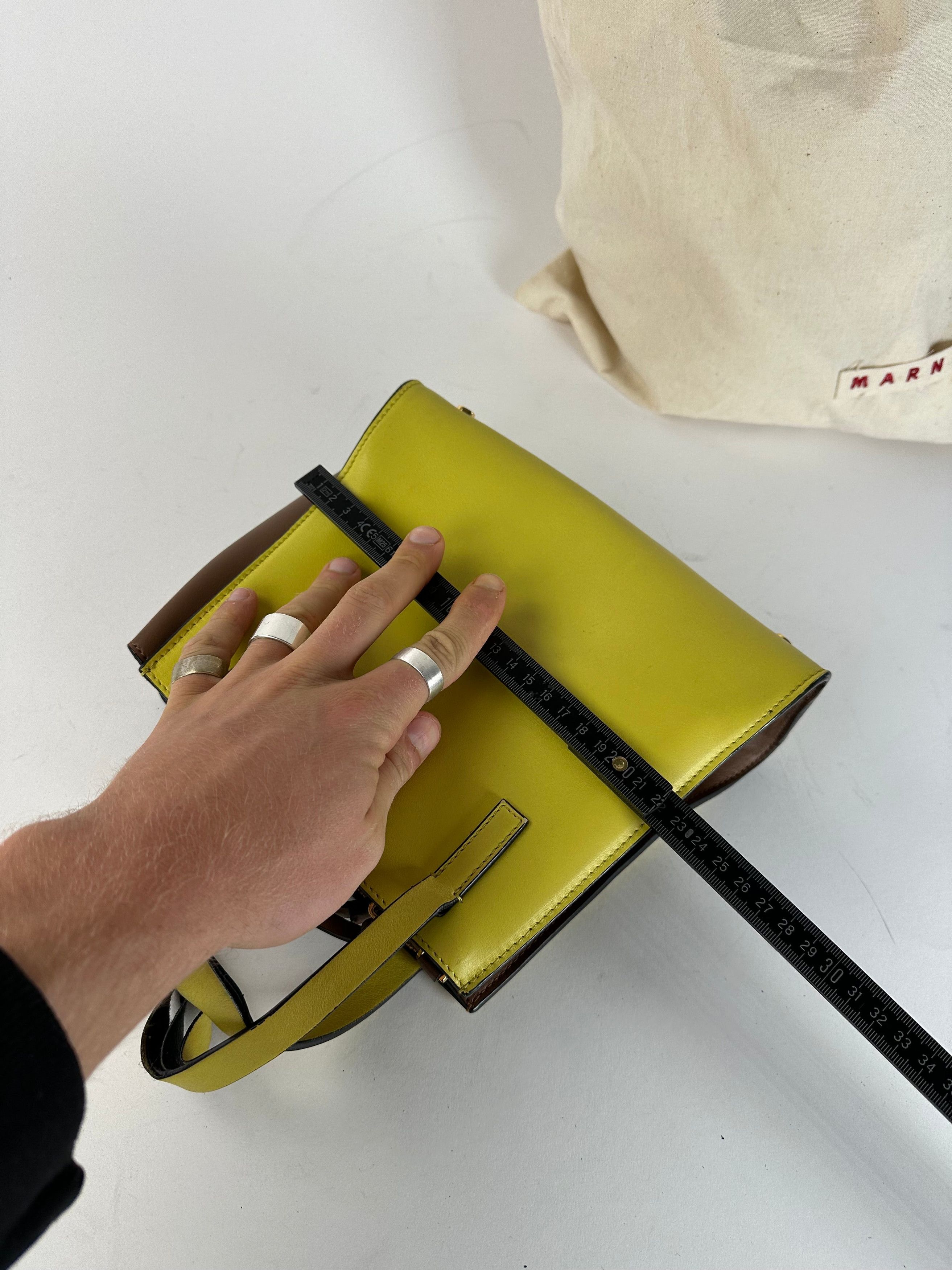 Marni Vintage Leather Handbag Yellow Size ONE SIZE - 8 Thumbnail