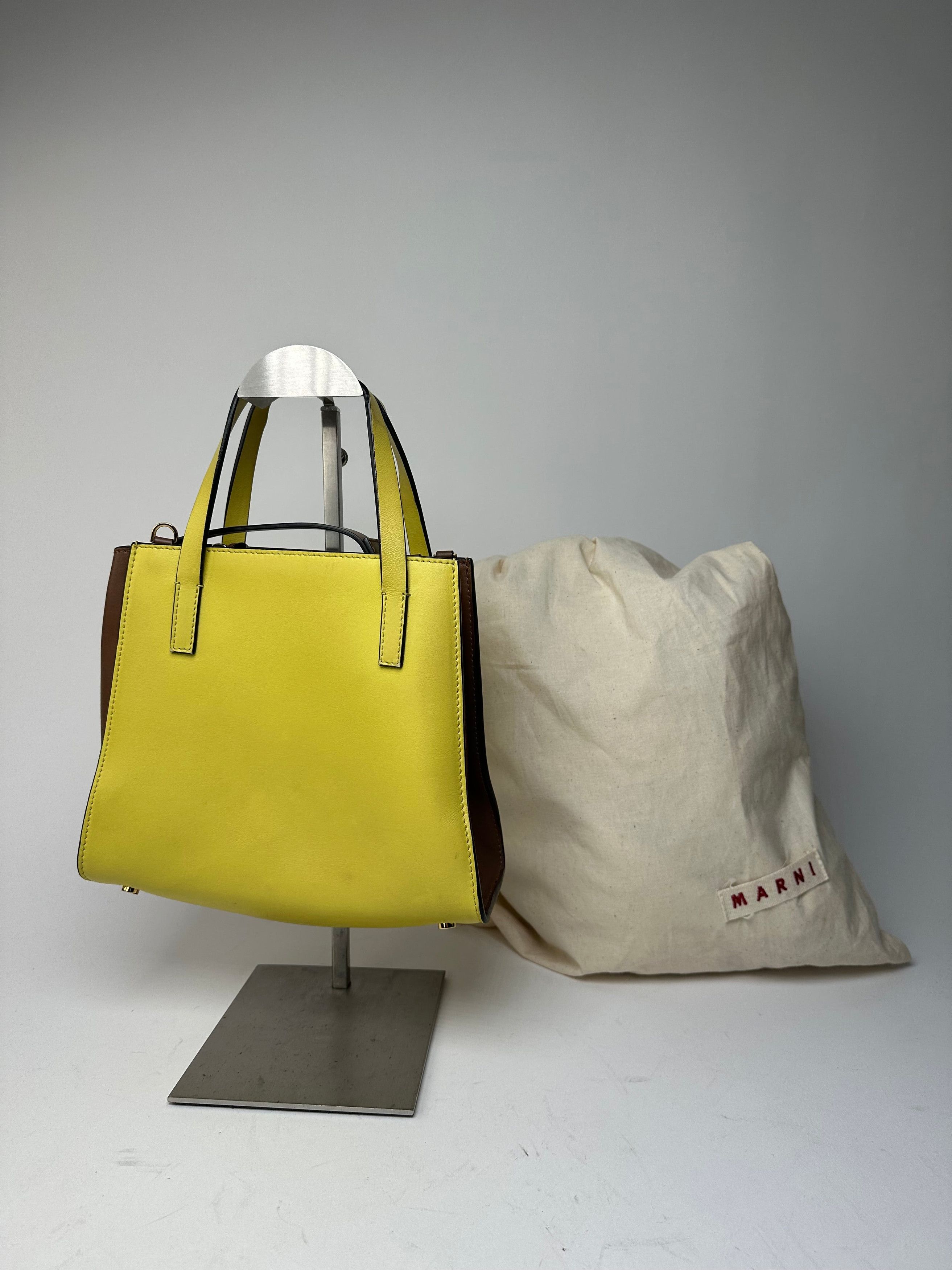 Marni Vintage Leather Handbag Yellow Size ONE SIZE - 2 Thumbnail