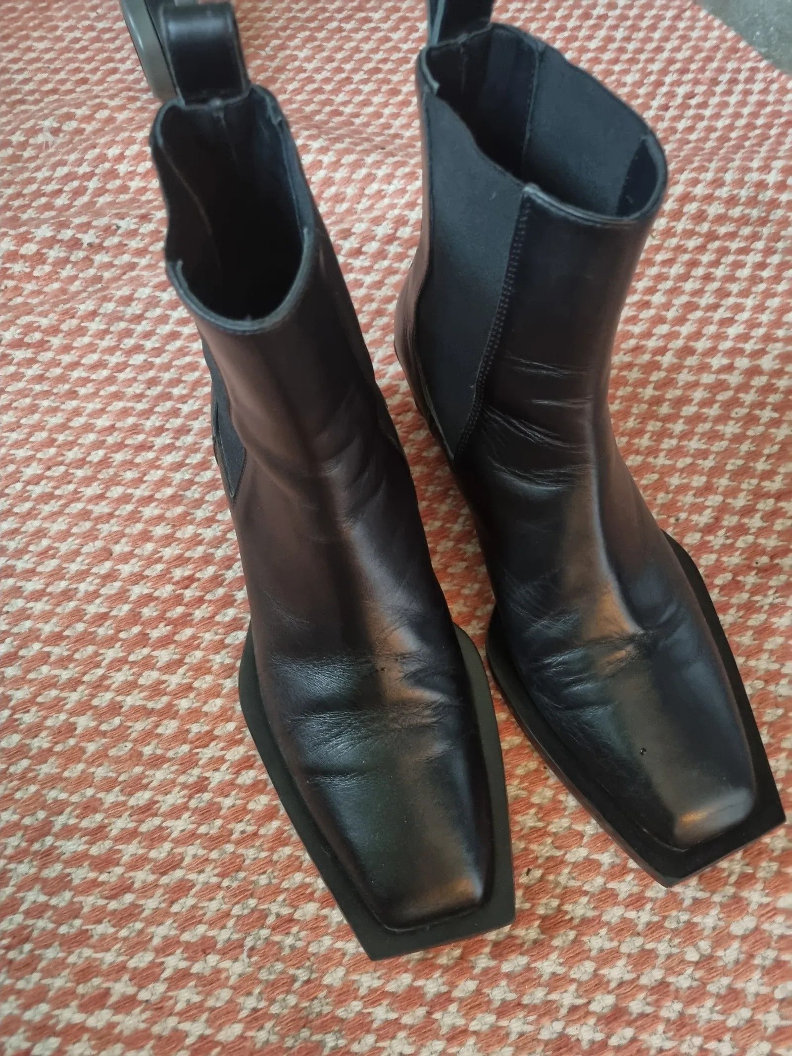 Dagmar House Of Dagmar Square toe Chelsea boots Boots Size US 9 / IT 39 - 2 Thumbnail