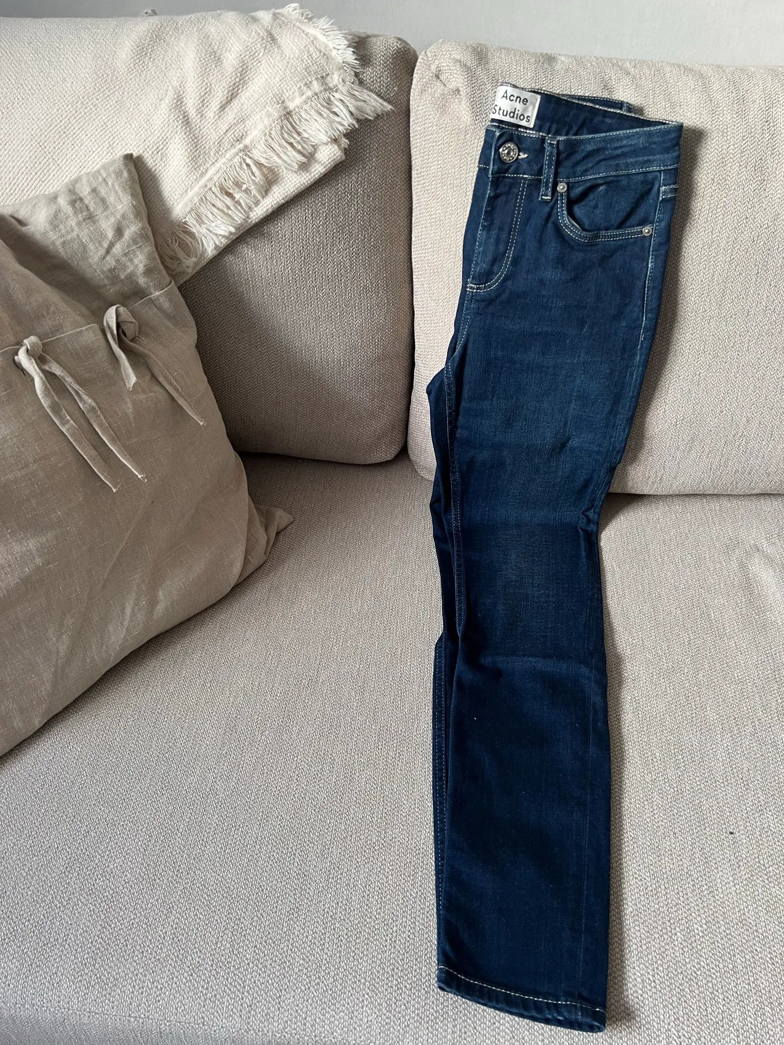 Acne Studios Acne Studios Jeans Size 25" / US 0 / IT 36 - 2 Thumbnail