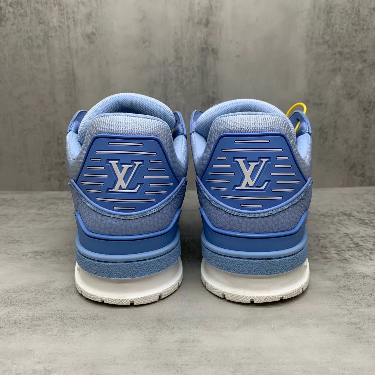 Louis Vuitton Blue Low-Top Sneakers Size 9 Size US 9 / EU 42 - 5 Thumbnail