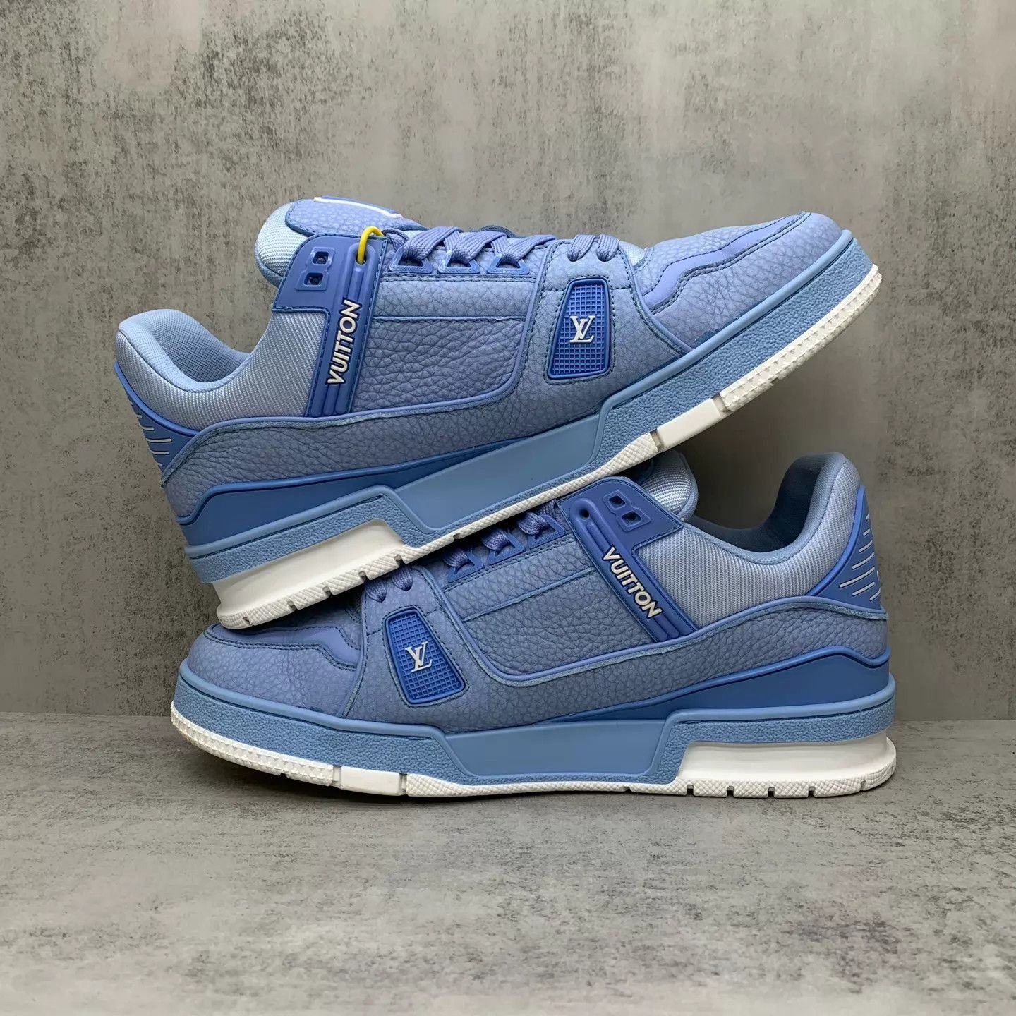 Louis Vuitton Blue Low-Top Sneakers Size 9 Size US 9 / EU 42 - 3 Thumbnail