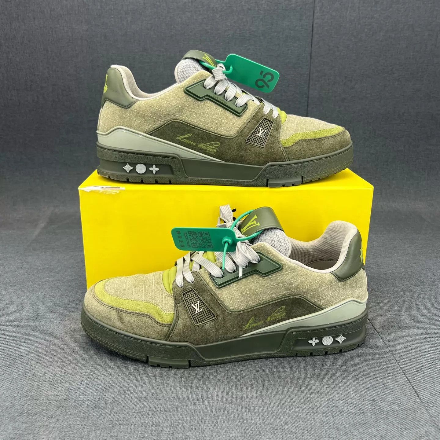 Louis Vuitton Green Low-Top Sneakers Size 8.5 Size US 8.5 / EU 41-42 - 2 Thumbnail