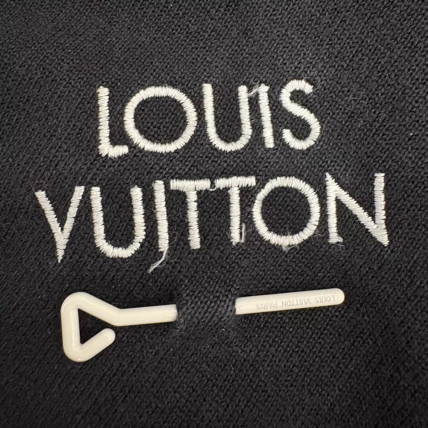 Louis Vuitton Black Short-Sleeve Crewneck Shirt Size US S / EU 44-46 / 1 - 6 Thumbnail