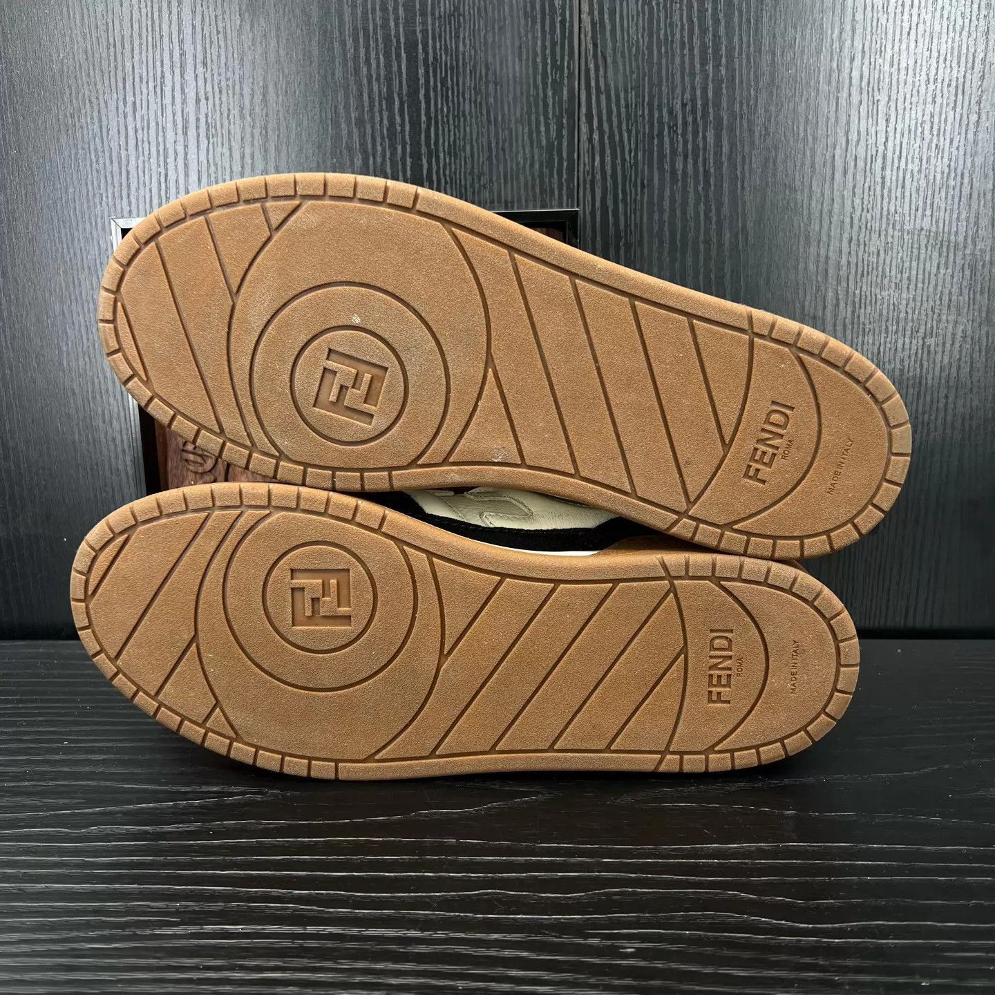 Fendi Multi Color Low-Top Sneakers Size 9 Size US 9 / EU 42 - 6 Thumbnail