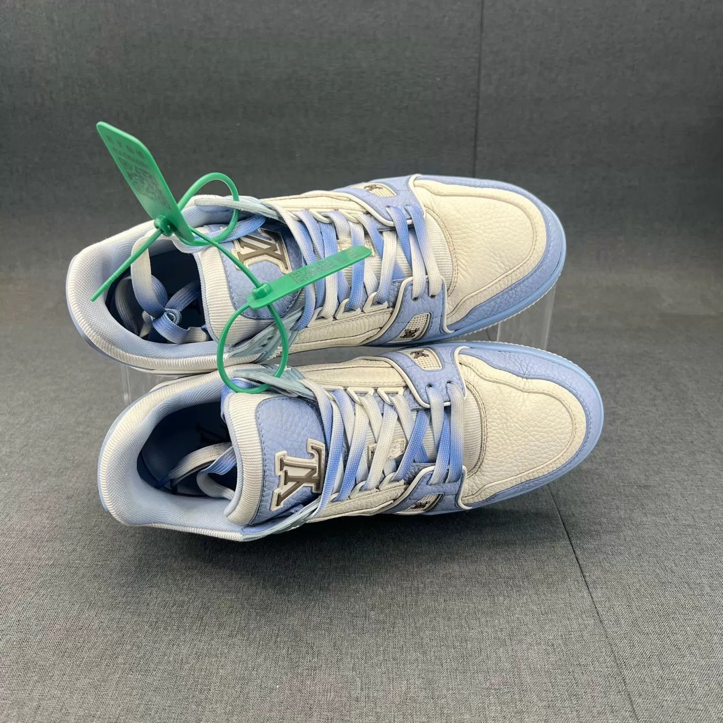 Louis Vuitton Blue Low-Top Sneakers Size 8 Size US 8 / EU 41 - 5 Thumbnail