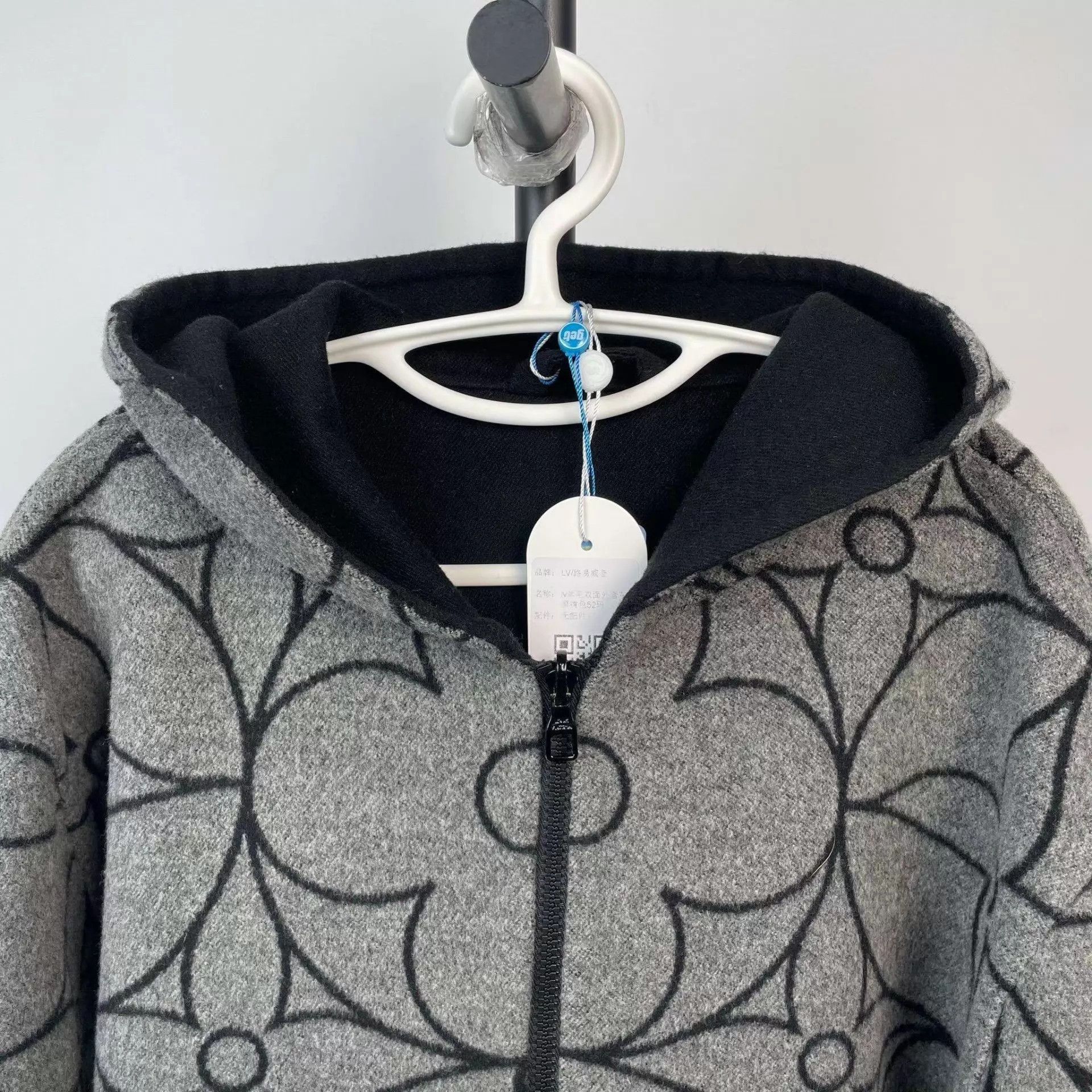 Louis Vuitton Multi Pattern Zip-Up Hoodie Size US L / EU 52-54 / 3 - 4 Thumbnail
