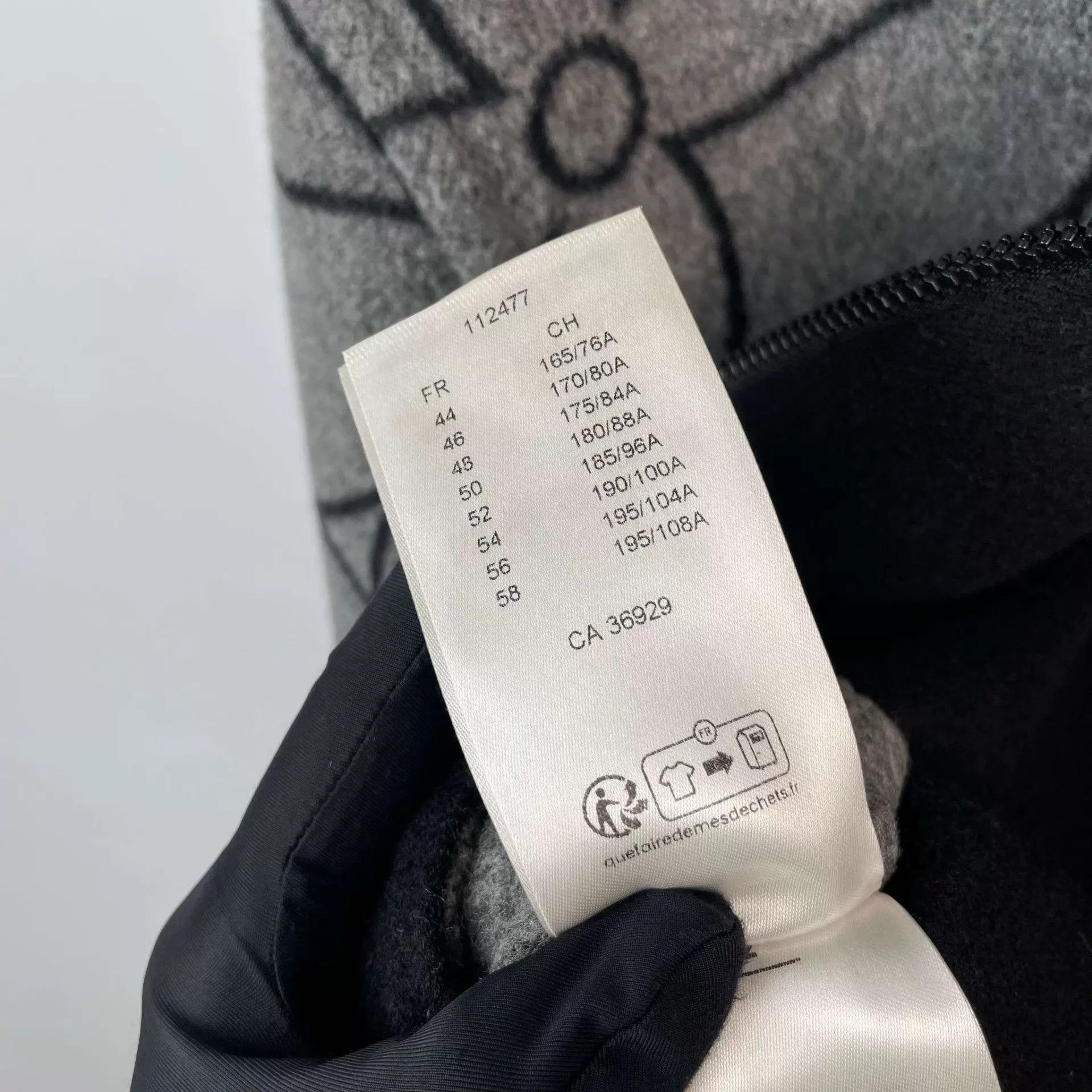 Louis Vuitton Multi Pattern Zip-Up Hoodie Size US L / EU 52-54 / 3 - 6 Thumbnail