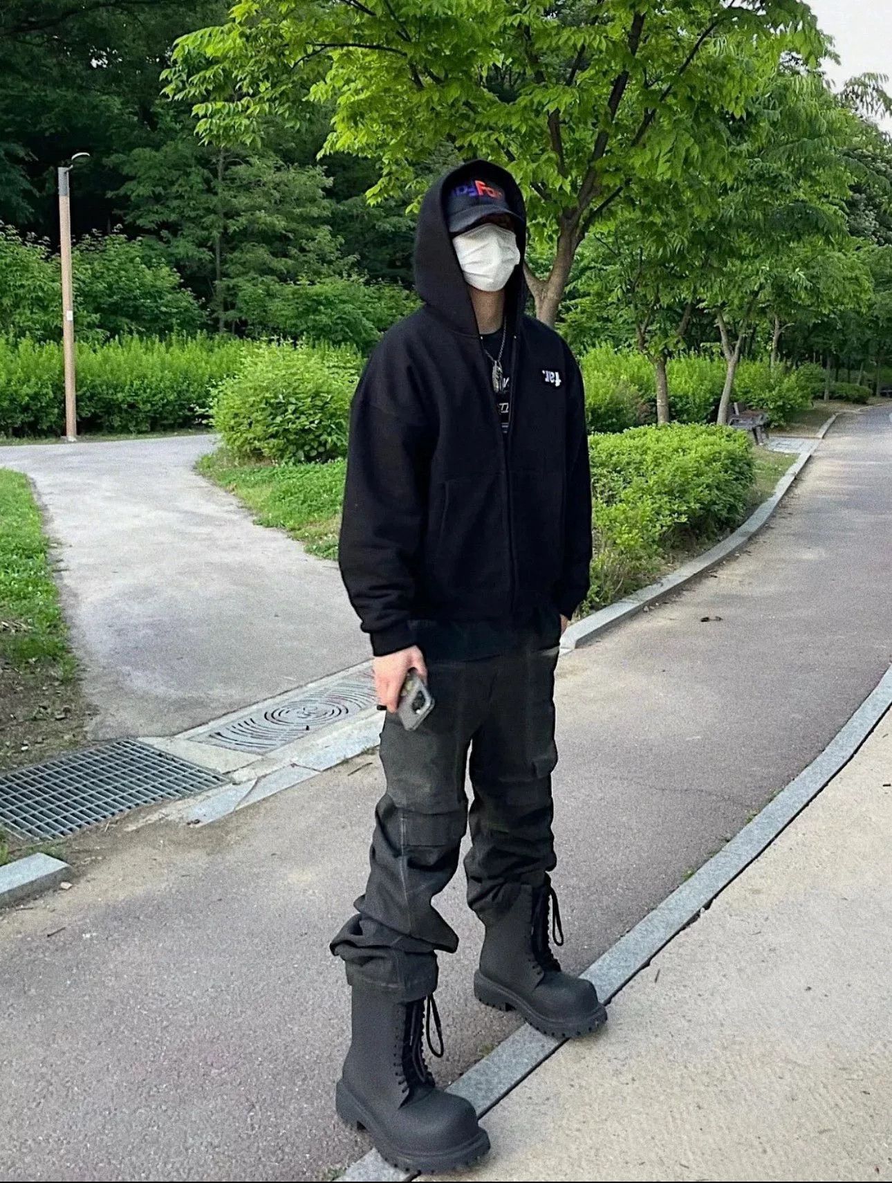 Vintage Far Archive Black Inverted Logo Zip Hoodie Size US M / EU 48-50 / 2 - 5 Thumbnail