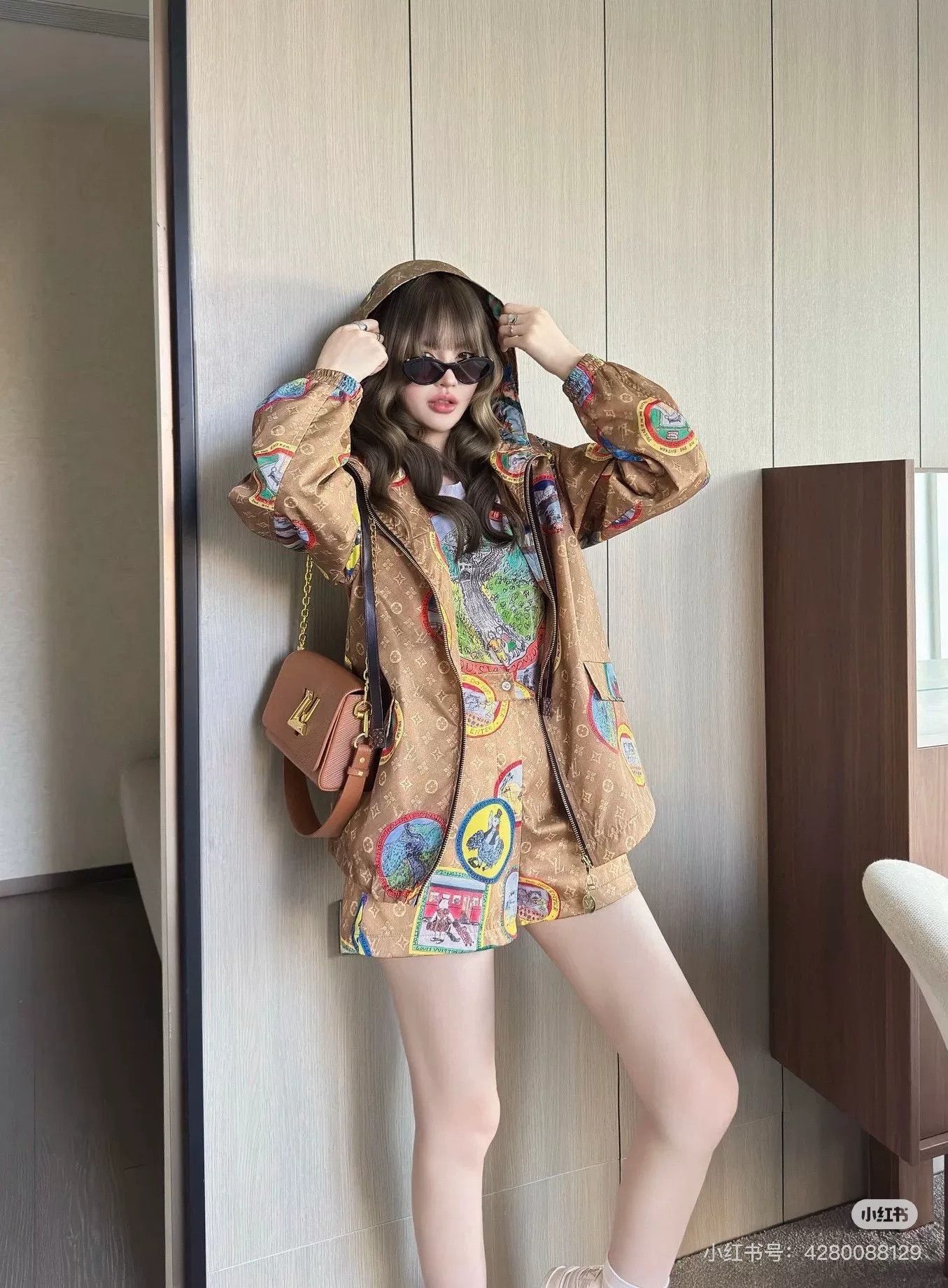 Louis Vuitton Louis Vuitton Catogram Collaboration Jacket Size XS / US 0-2 / IT 36-38 - 6 Thumbnail