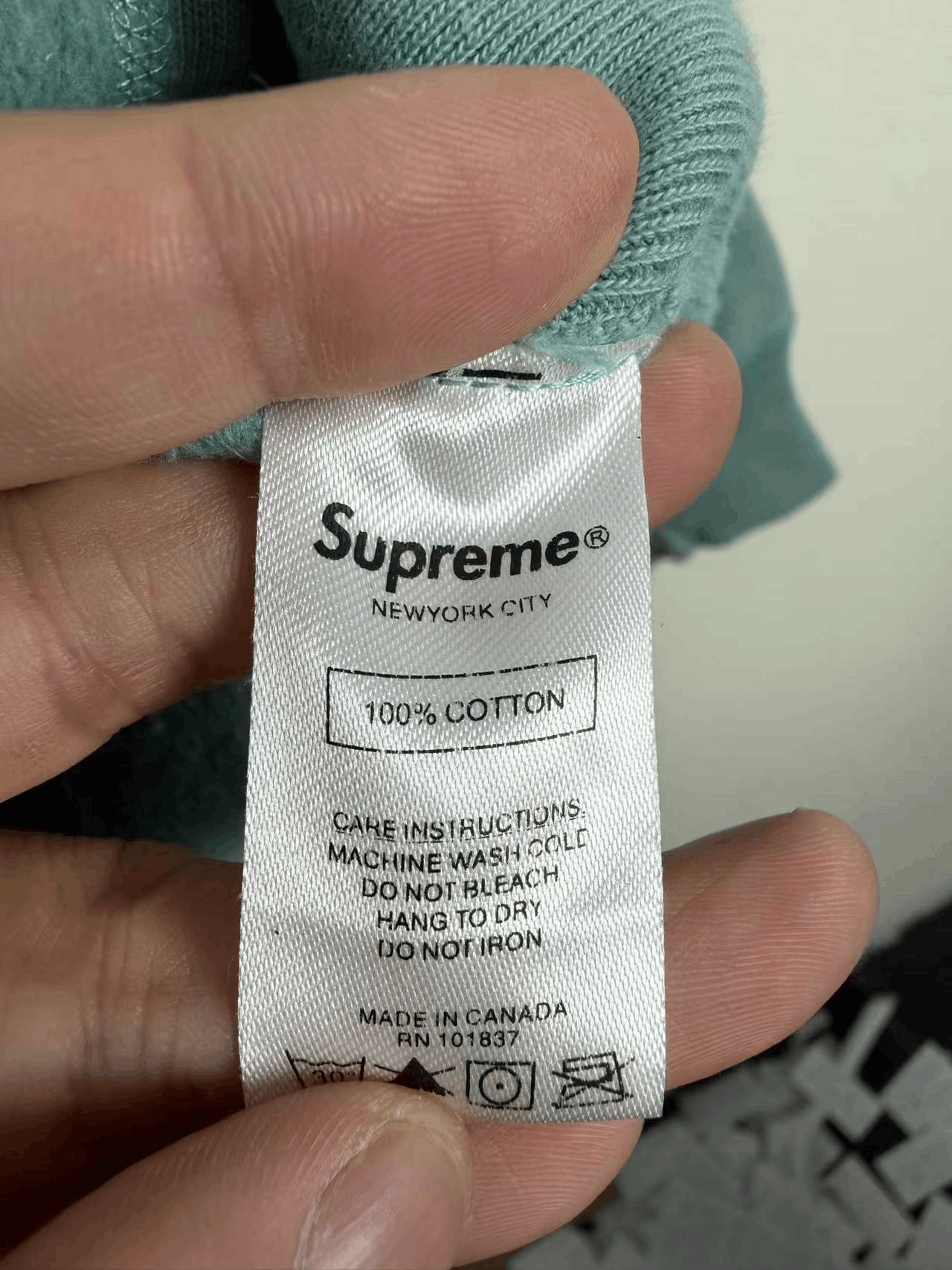 Supreme Supreme Flocked Letter Hoodie Size US L / EU 52-54 / 3 - 4 Thumbnail
