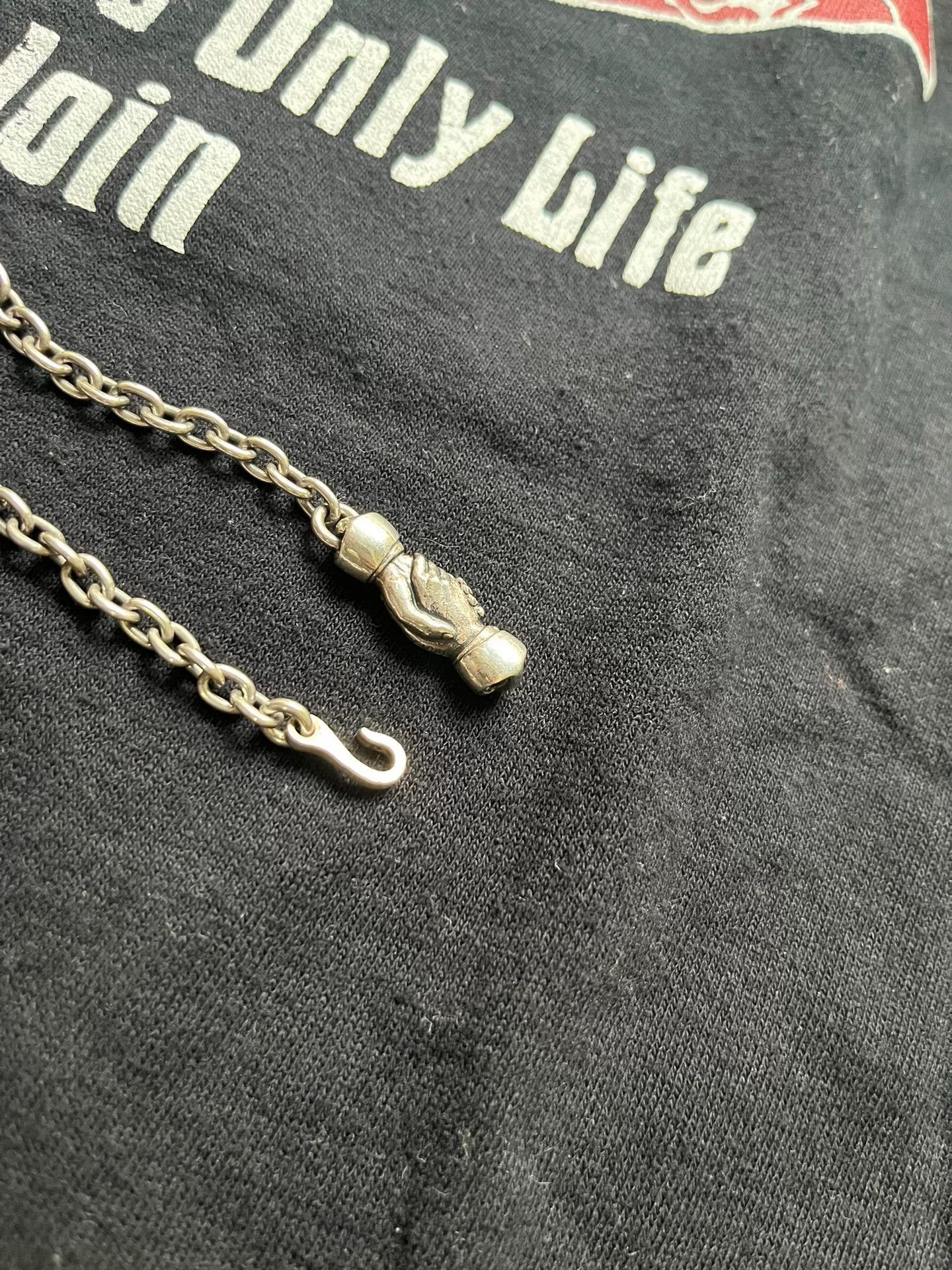 Other Weirdo Handshake Necklace Silver Clasp Size ONE SIZE - 4 Thumbnail