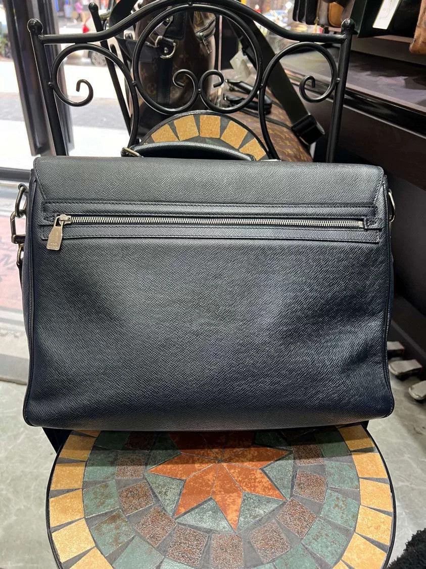 Louis Vuitton LV Full Leather Briefcase Crossbody Handbag Size ONE SIZE - 4 Thumbnail