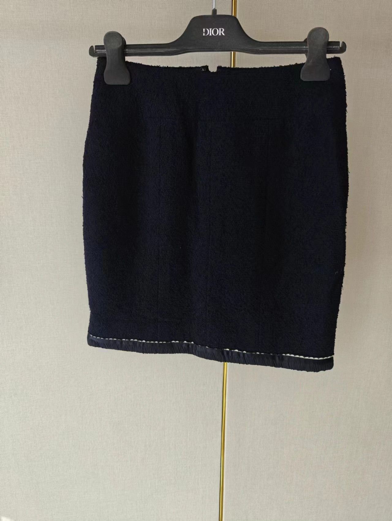 Chanel Chanel Vintage Women's Suit Size M / US 6-8 / IT 42-44 - 5 Thumbnail