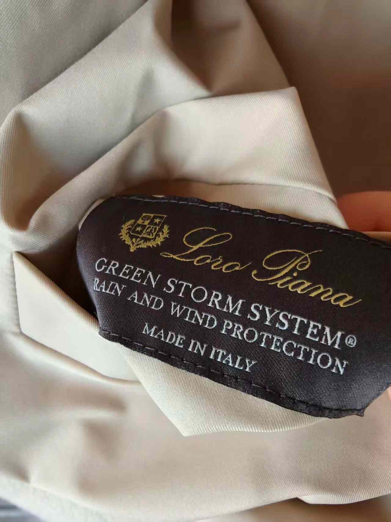 Loro Piana LP Women's Coat Size M / US 6-8 / IT 42-44 - 2 Thumbnail