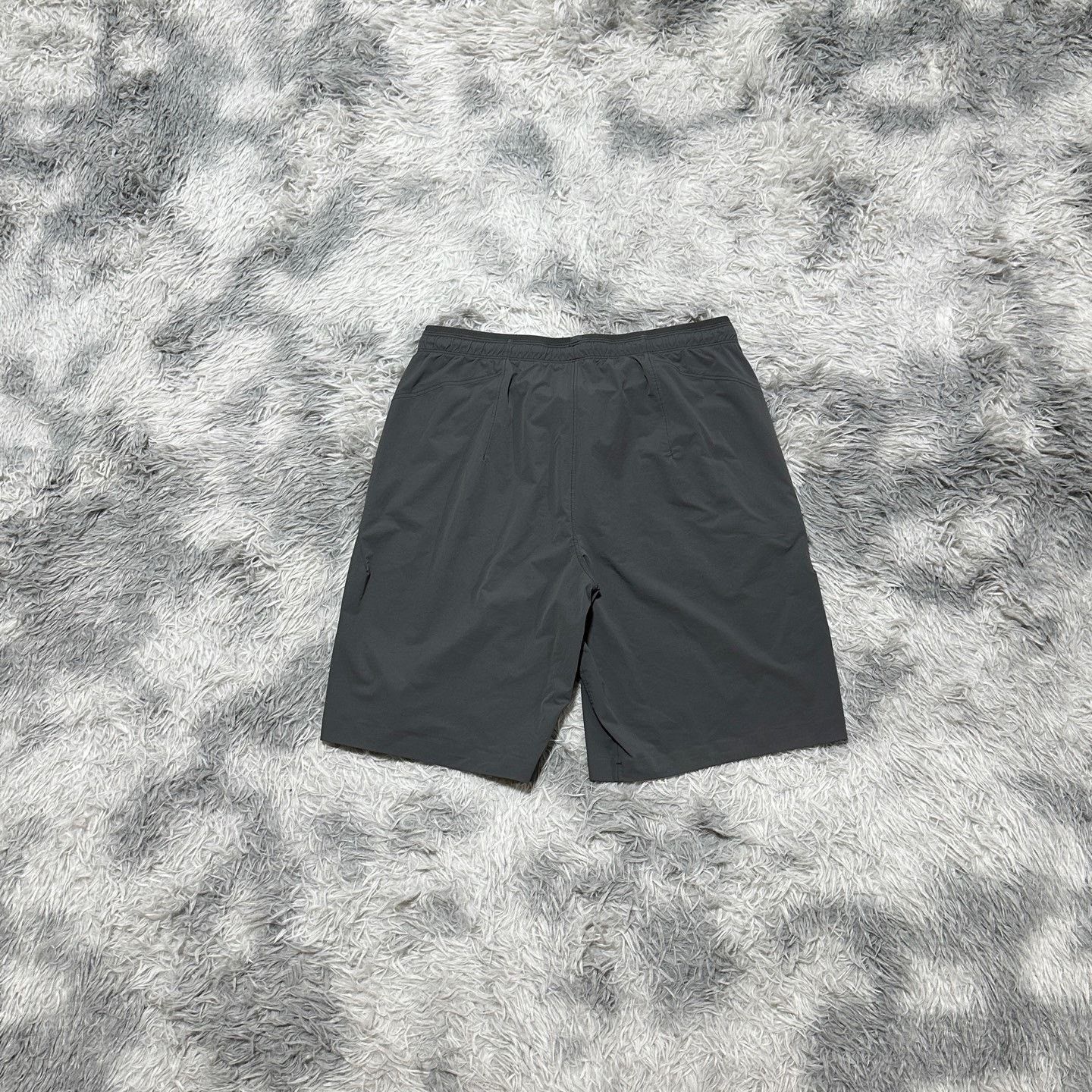 Arc'teryx Arcteryx Aptin Quick-Dry Shorts Size US 32 / EU 48 - 2 Thumbnail