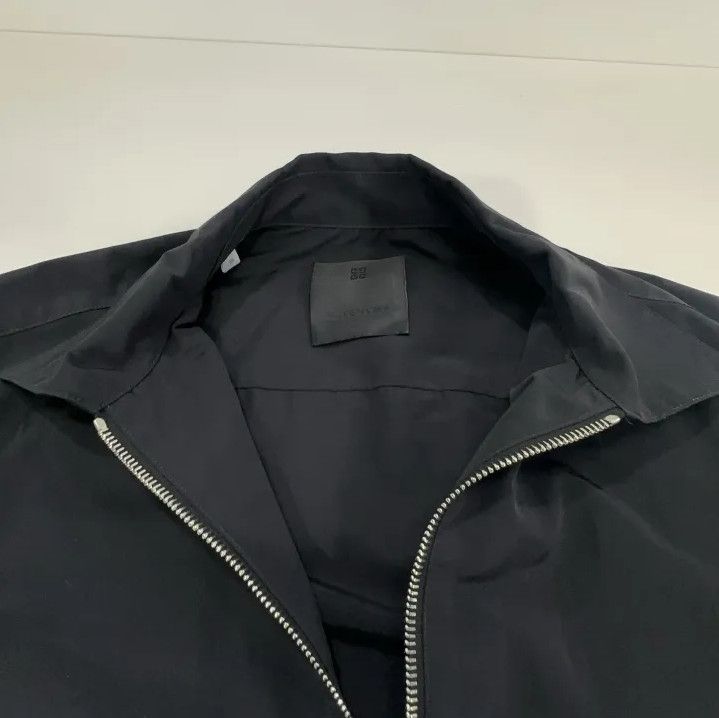 Givenchy Givenchy FW22 Solid Zip Pocket Long-Sleeve Jacket Size US XXS / EU 40 - 7 Thumbnail