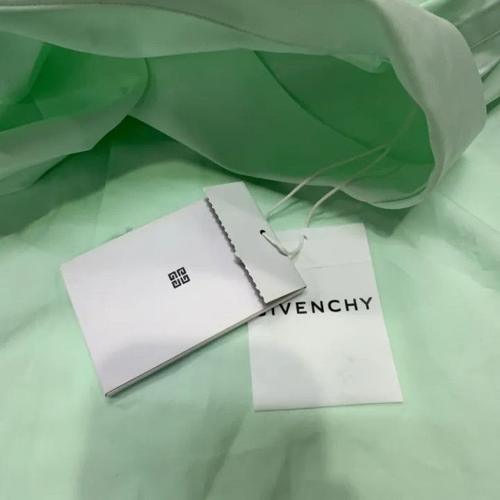 Givenchy Givenchy Solid Short-Sleeve Button-Up Shirt Size US XXS / EU 40 - 8 Thumbnail