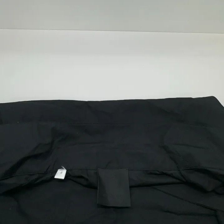 Givenchy Givenchy SS23 Men's Solid Lapel Sleeveless Shirt Size US XXS / EU 40 - 8 Thumbnail