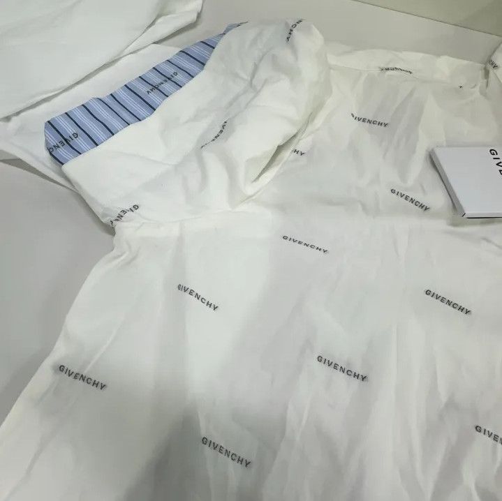 Givenchy Givenchy SS23 Logo Print Pointed Collar Long-Sleeve Shirt Size US XXS / EU 40 - 10 Thumbnail