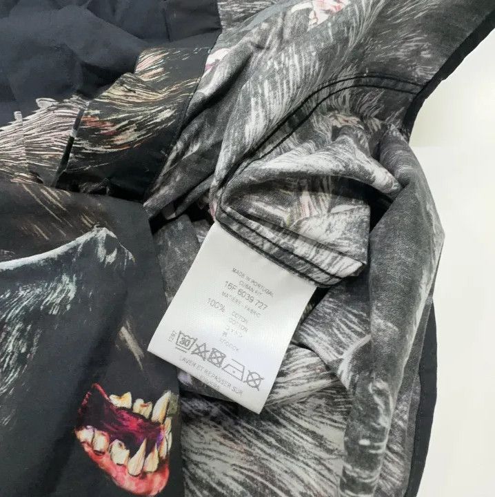 Givenchy Givenchy Men's Beast Pattern Long-Sleeve Shirt Size US XS / EU 42 / 0 - 6 Thumbnail