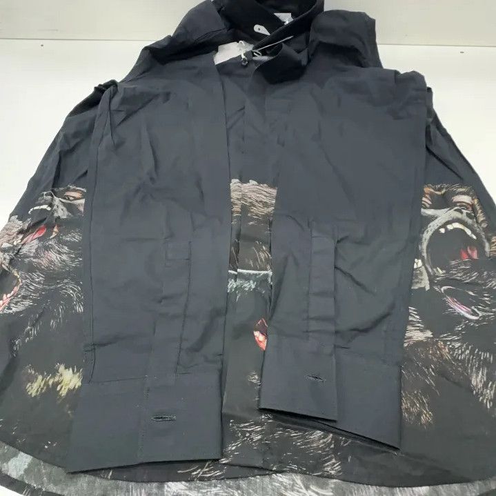 Givenchy Givenchy Men's Beast Pattern Long-Sleeve Shirt Size US XS / EU 42 / 0 - 11 Thumbnail
