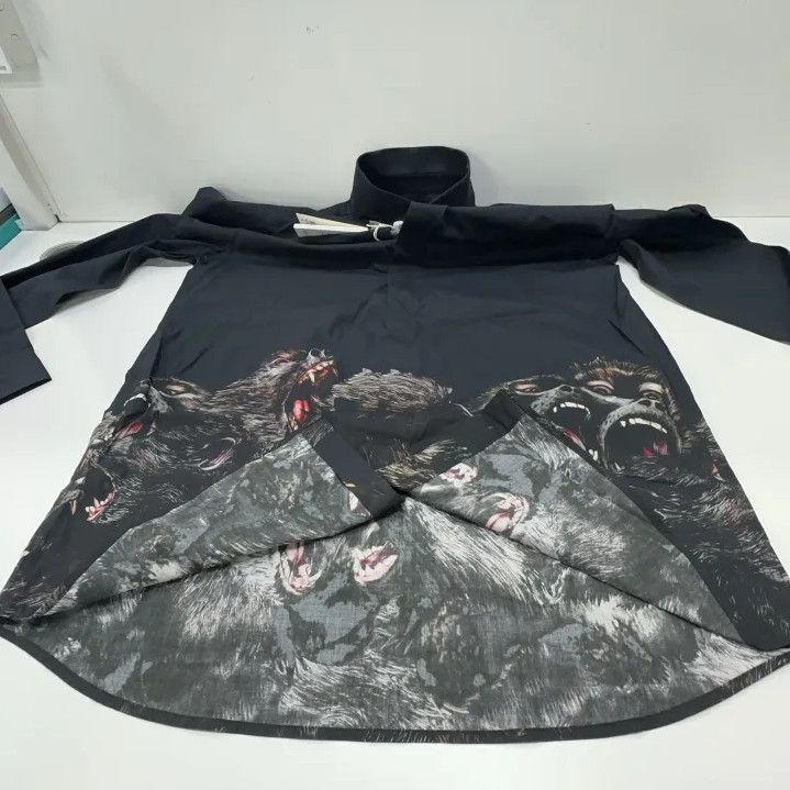 Givenchy Givenchy Men's Beast Pattern Long-Sleeve Shirt Size US XS / EU 42 / 0 - 10 Thumbnail