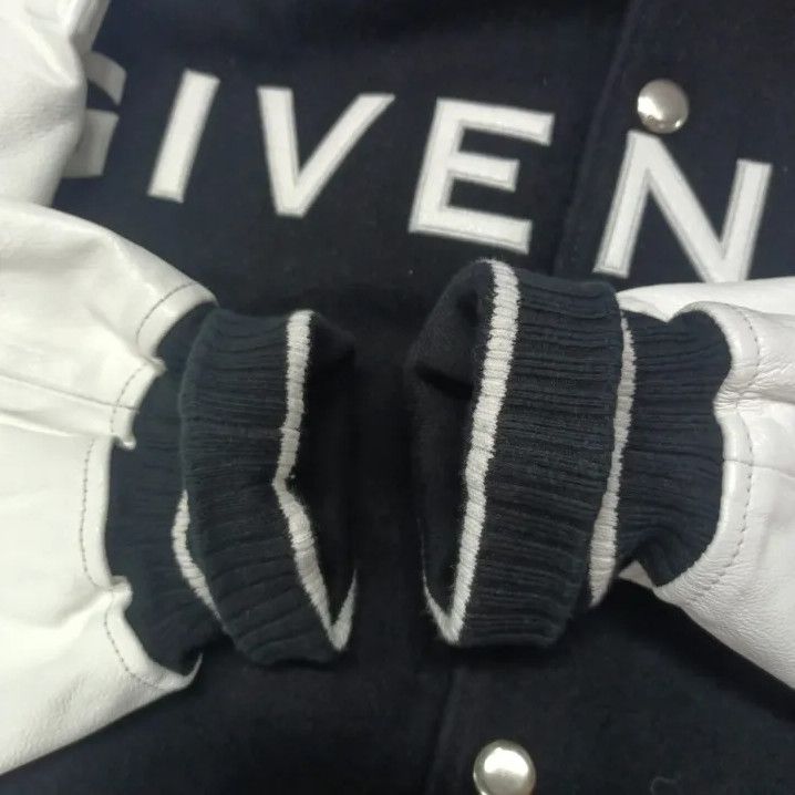 Givenchy Givenchy Logo Print Pilot Jacket Men's Size US M / EU 48-50 / 2 - 11 Thumbnail