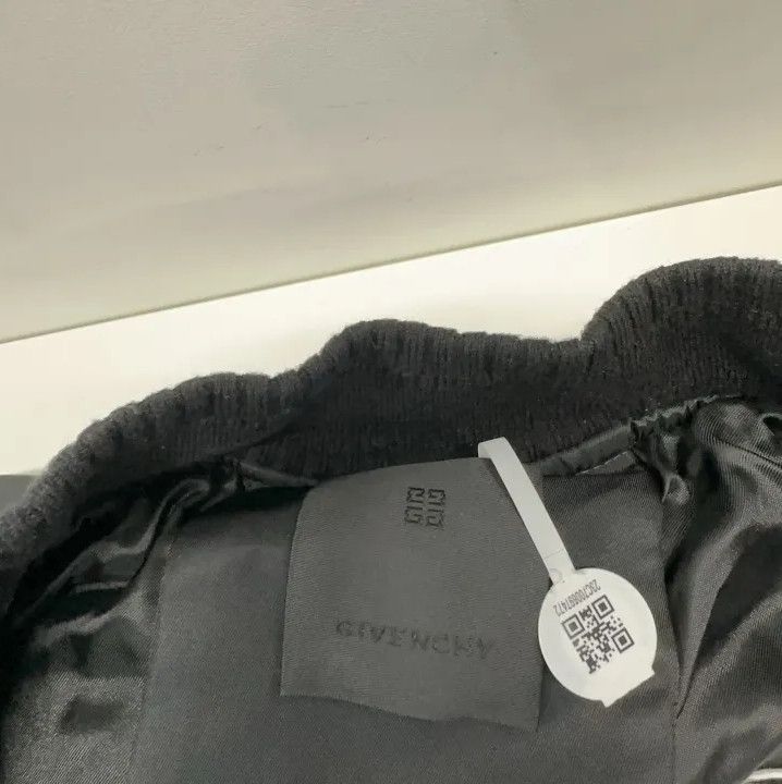 Givenchy Givenchy SS23 Back Logo Zip Baseball Collar Jacket Size US M / EU 48-50 / 2 - 7 Thumbnail
