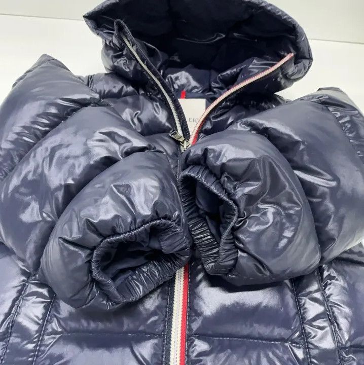 Moncler Moncler Casual Solid Hooded Zip Jacket Size US M / EU 48-50 / 2 - 8 Thumbnail