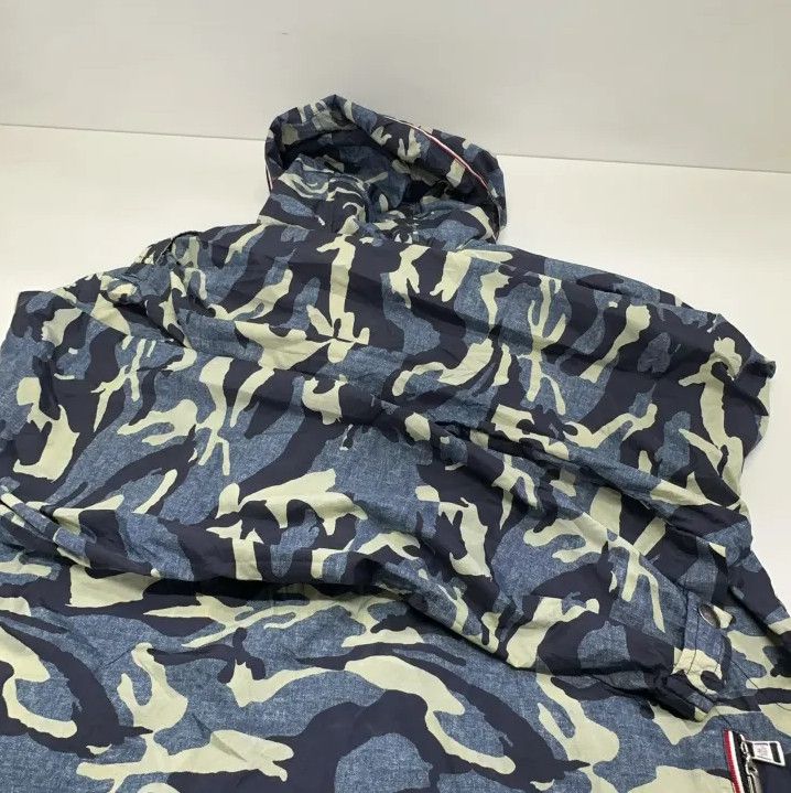 Moncler Moncler Camo Hooded Zip Long-Sleeve Jacket Size US L / EU 52-54 / 3 - 13 Thumbnail