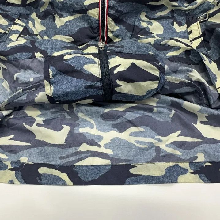Moncler Moncler Camo Hooded Zip Long-Sleeve Jacket Size US L / EU 52-54 / 3 - 10 Thumbnail