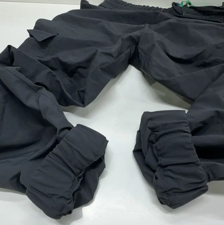 Moncler Moncler Men's Solid Side Pocket Jogger Pants Size US 32 / EU 48 - 9 Thumbnail