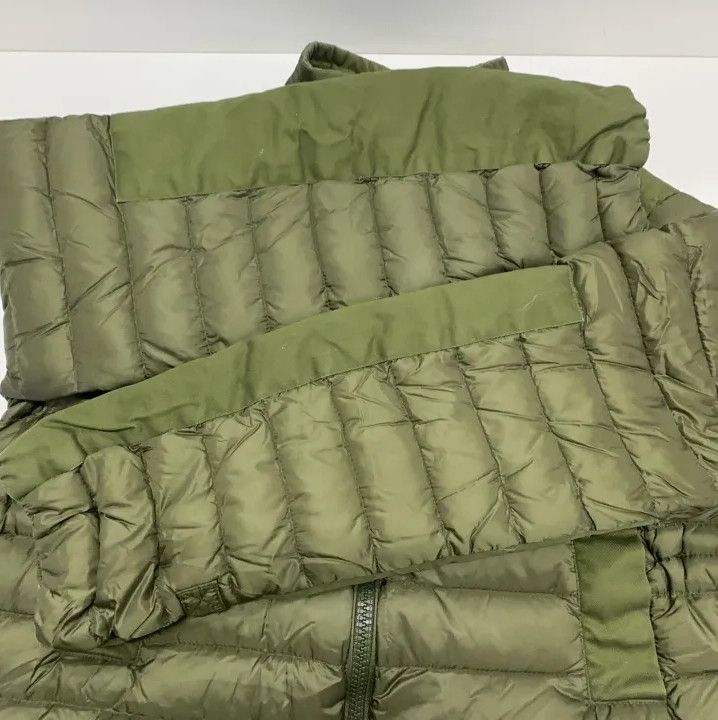 Moncler Moncler Solid Color Detachable Hood Jacket Size US S / EU 44-46 / 1 - 11 Thumbnail