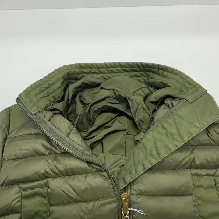 Moncler Moncler Solid Color Detachable Hood Jacket Size US S / EU 44-46 / 1 - 9 Thumbnail