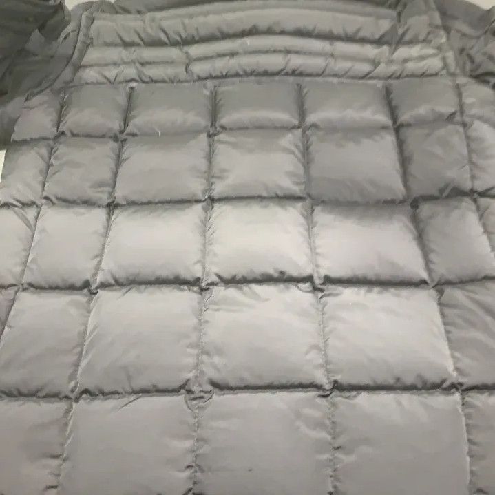 Moncler Moncler Classic Logo Patchwork Hooded Down Jacket Size US S / EU 44-46 / 1 - 7 Thumbnail
