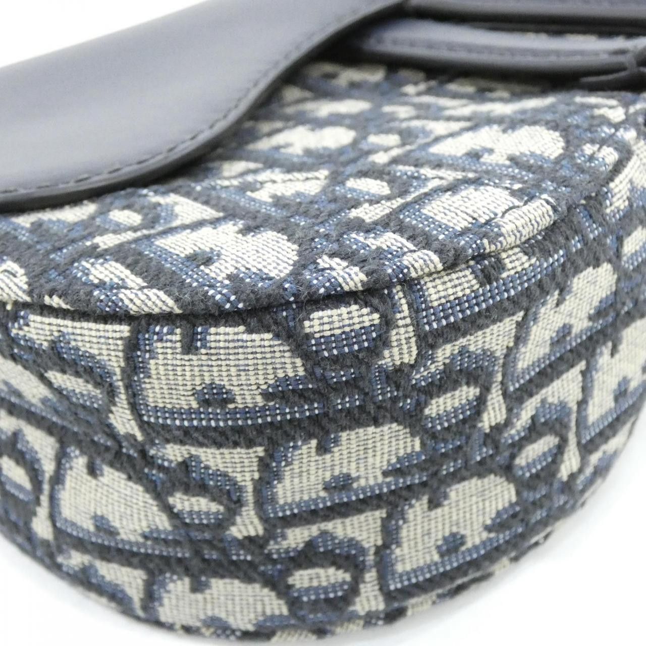 Dior Dior Christian Dior Dior Oblique Saddle Mini Canvas Calf Shoulder Bag Textile Shoulder Bag M0465CDSS DUTY FREE for USA Size ONE SIZE - 3 Thumbnail