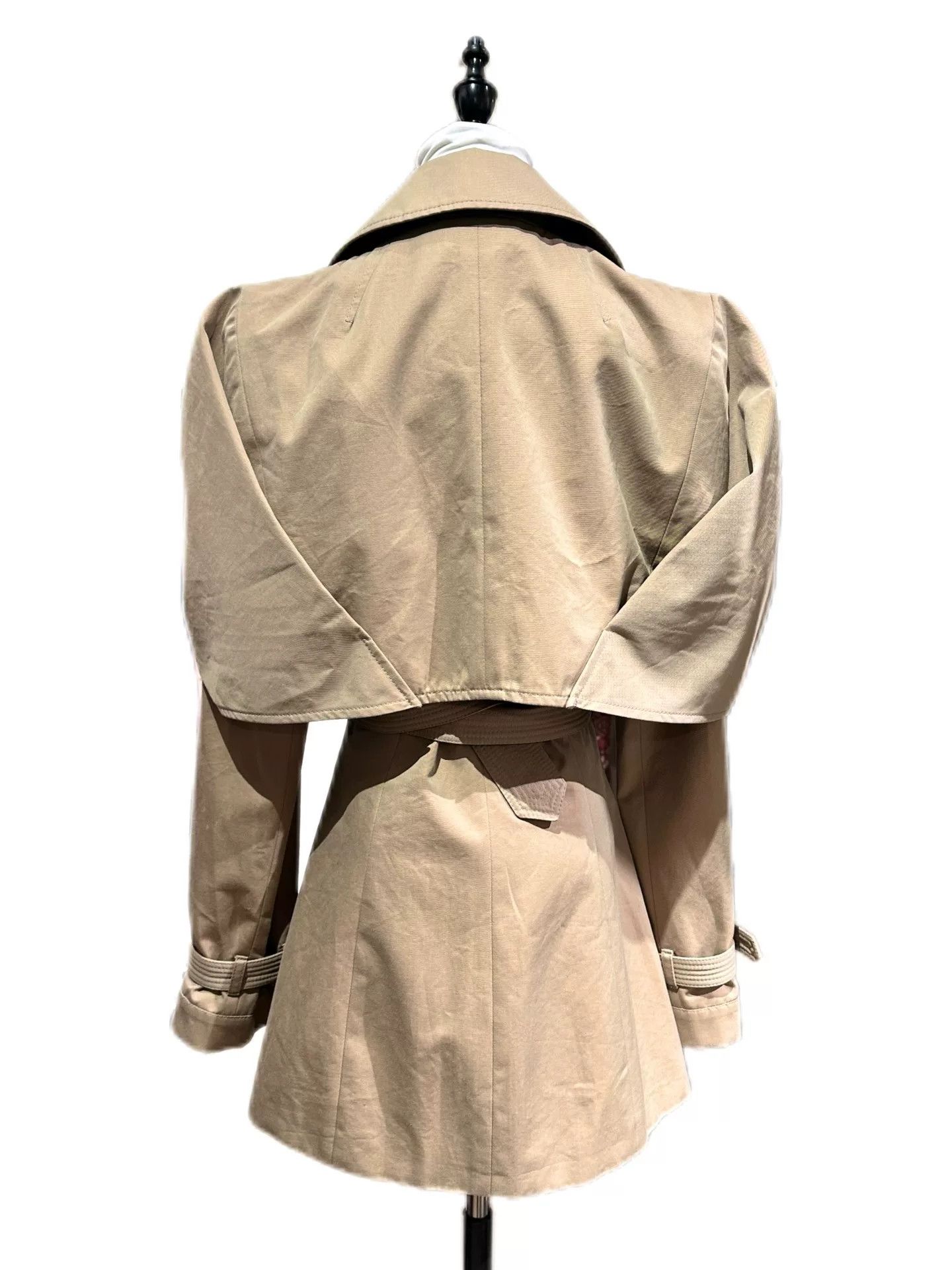 Alexander McQueen Alexander McQueen Cape Trench Coat Size S / US 4 / IT 40 - 3 Thumbnail